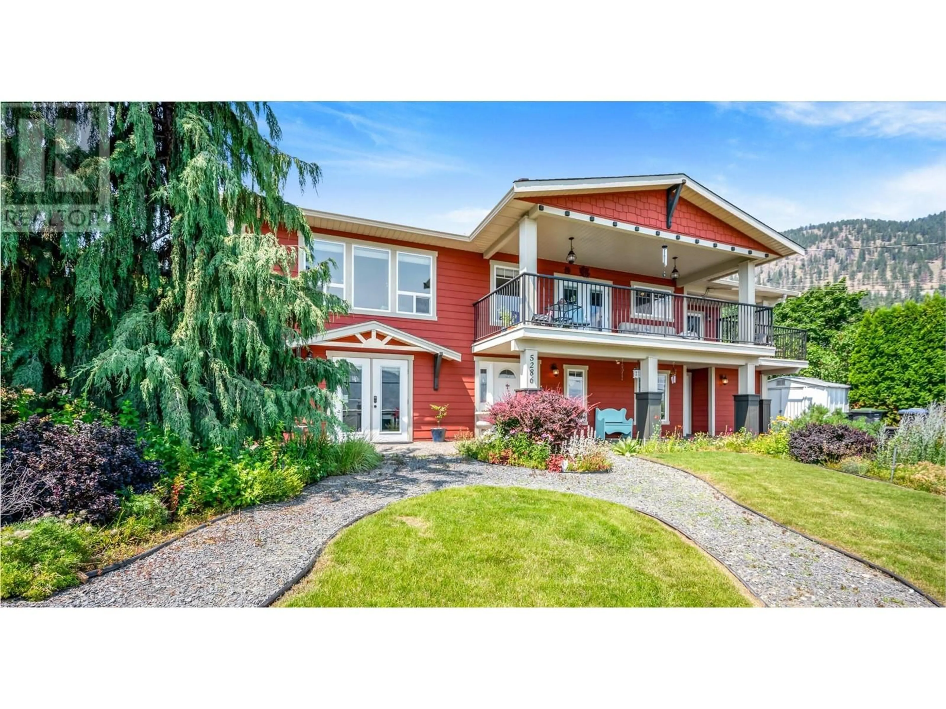 Home with vinyl exterior material, unknown for 5286 HUSTON ROAD, Peachland British Columbia V0H1X0