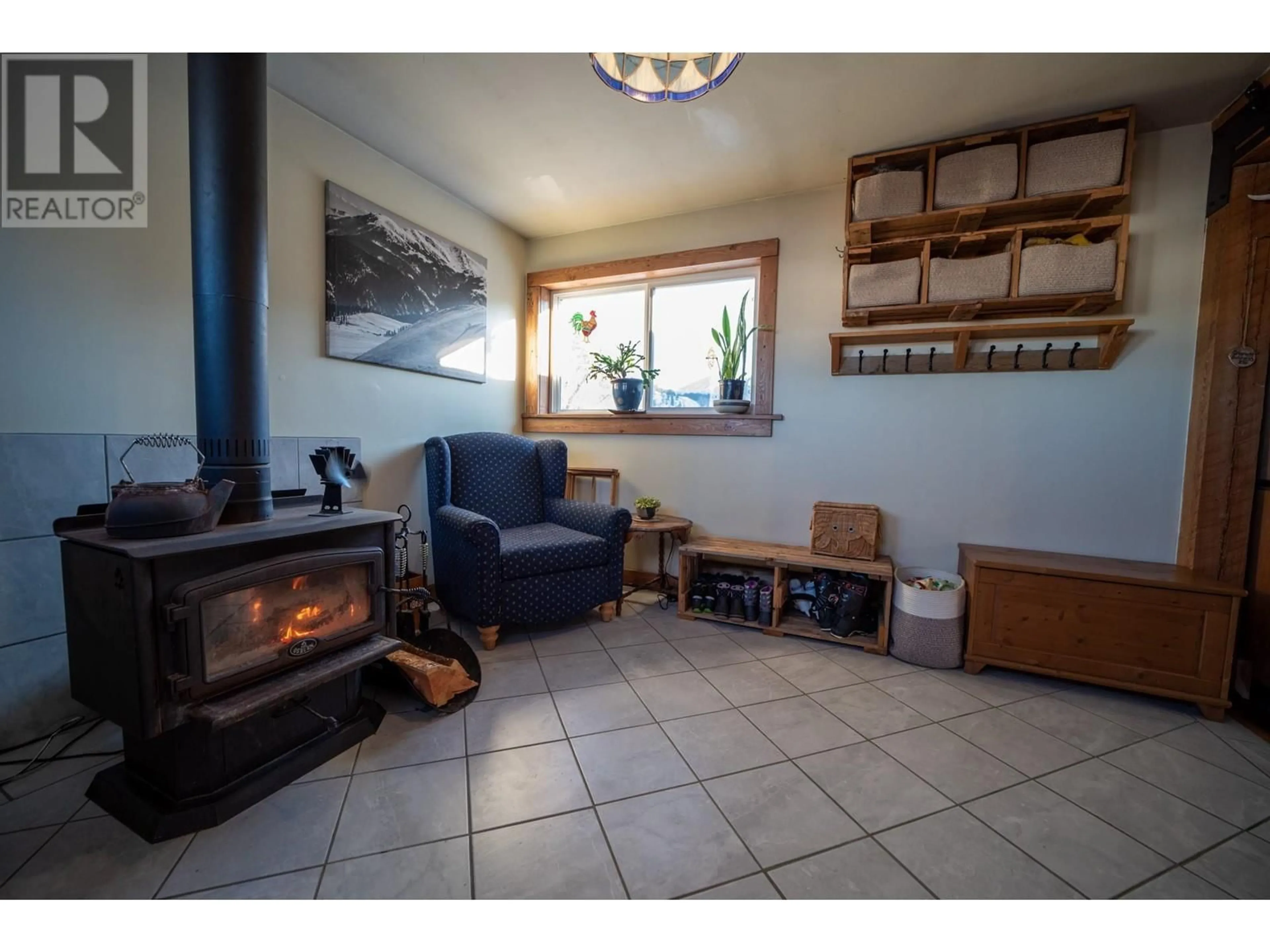 Living room with furniture, unknown for 9310 Colomb Street, Elko British Columbia V0B1T3