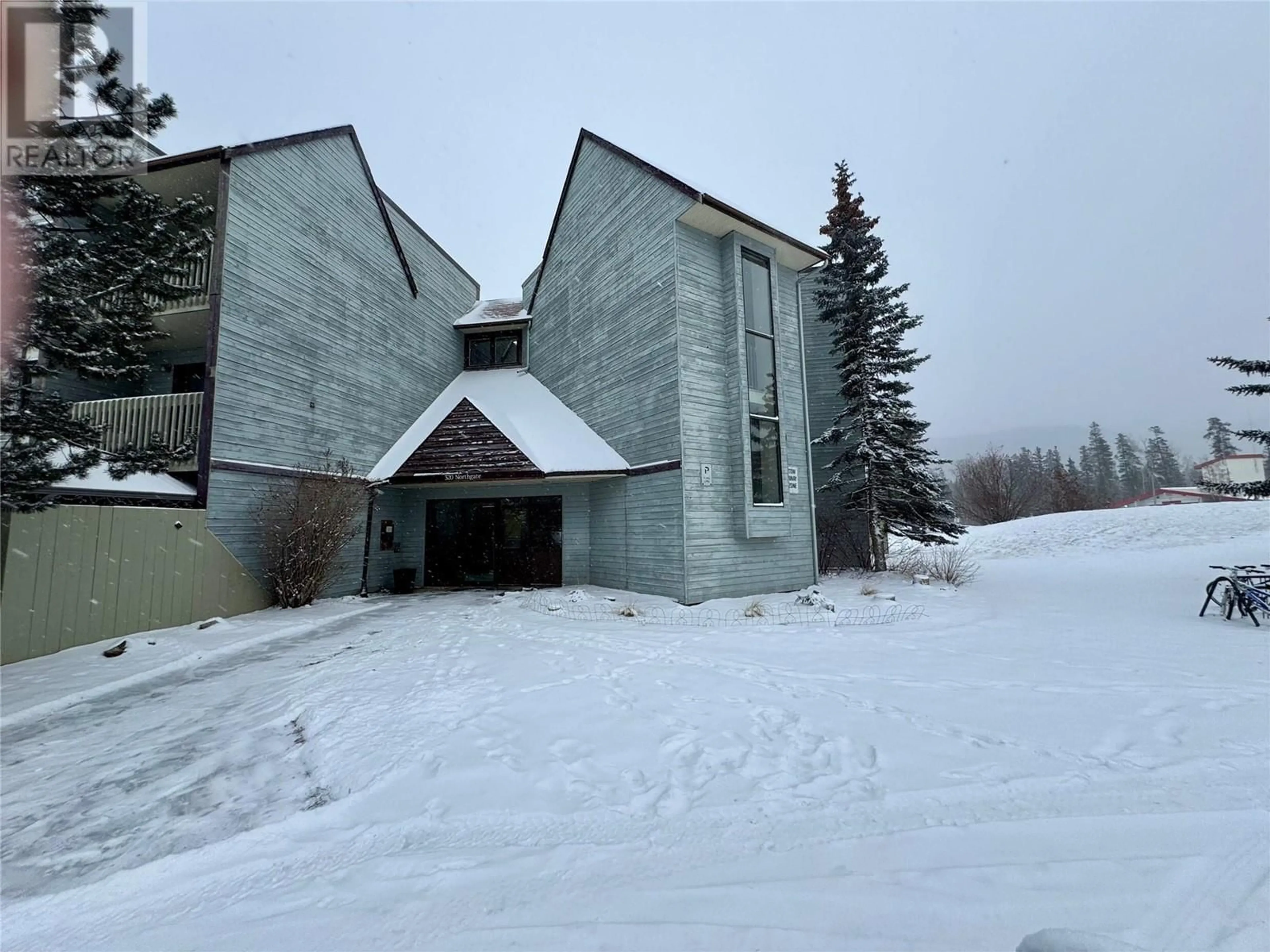 A pic from outside/outdoor area/front of a property/back of a property/a pic from drone, unknown for 320 Northgate Unit# 301, Tumbler Ridge British Columbia V0C2W0