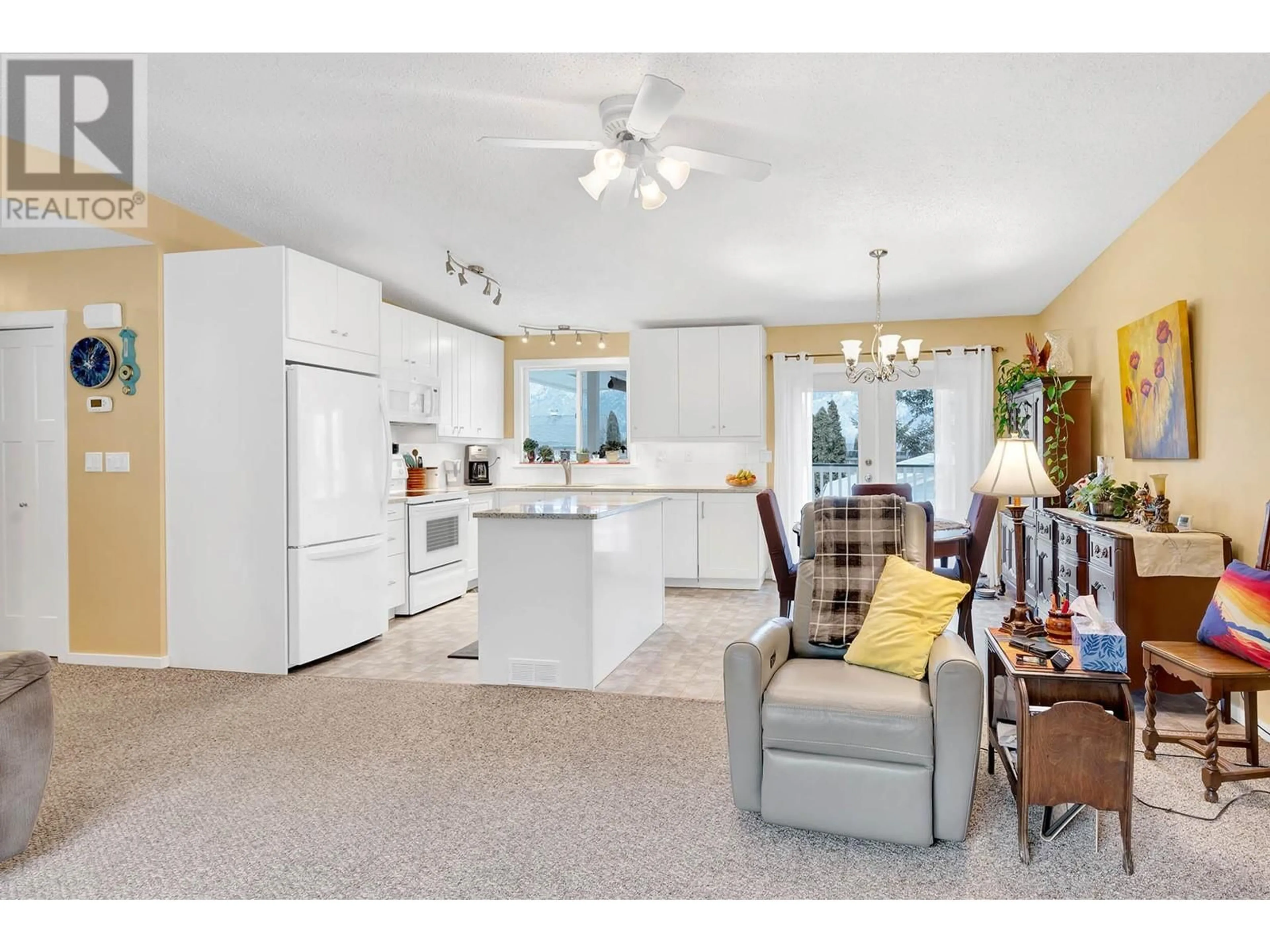 Open concept kitchen, unknown for 3957 Old Yellowhead Highway, Kamloops British Columbia V2H1K6