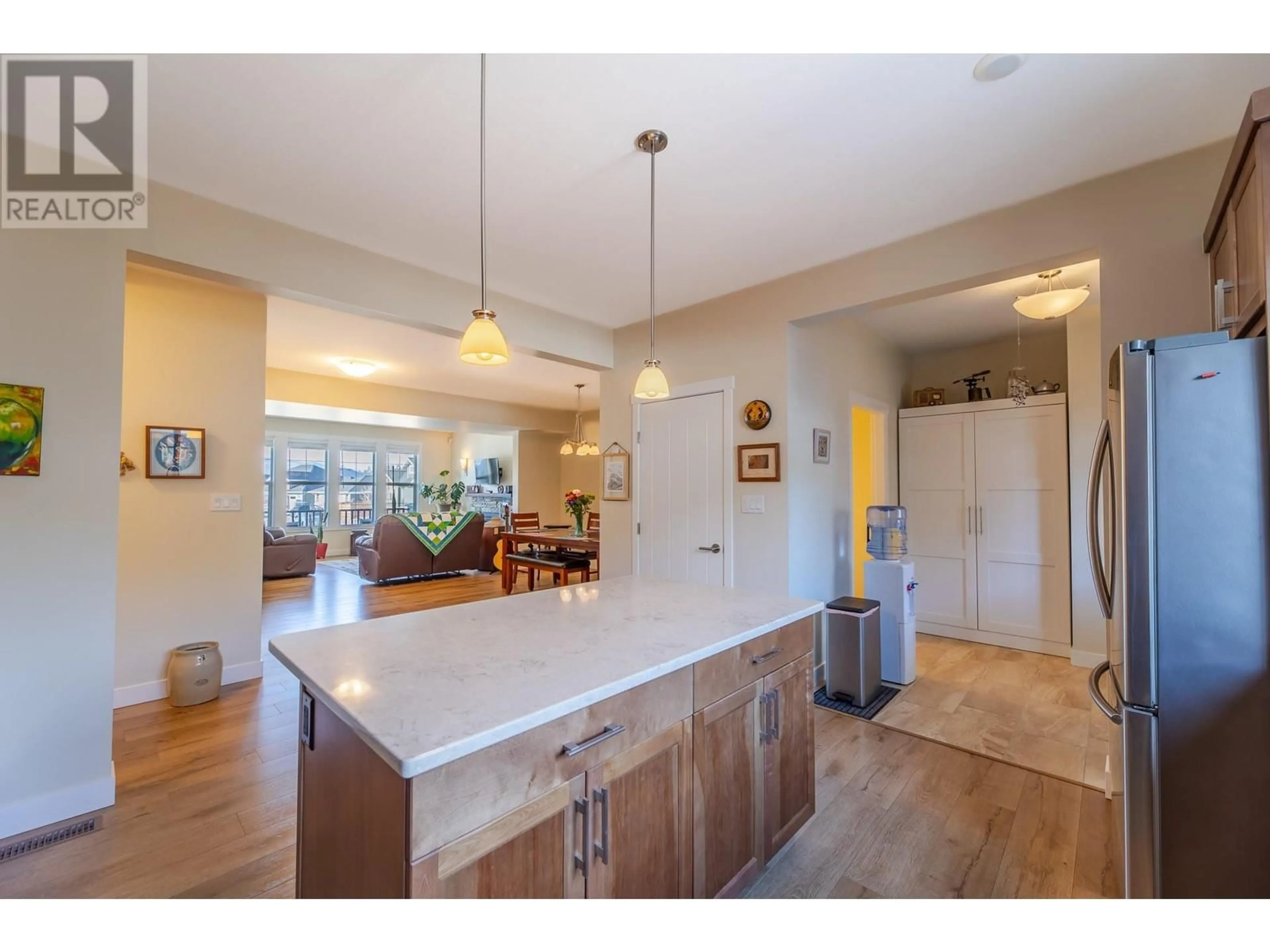 Open concept kitchen, unknown for 926 Holden Road, Penticton British Columbia V2A9G6