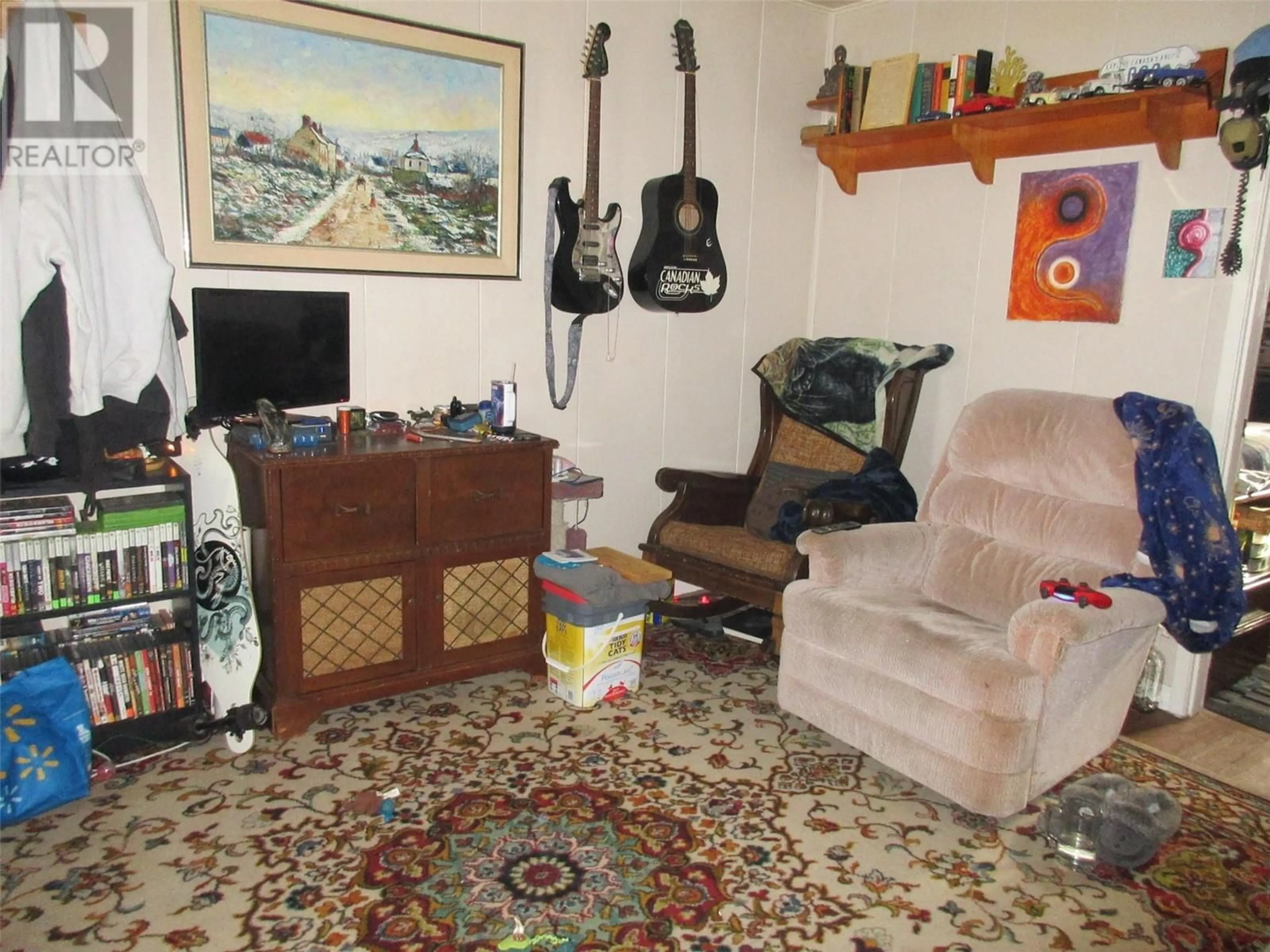 Living room with furniture, unknown for 1650 LINDLEY CREEK ROAD, Merritt British Columbia V1K1L4