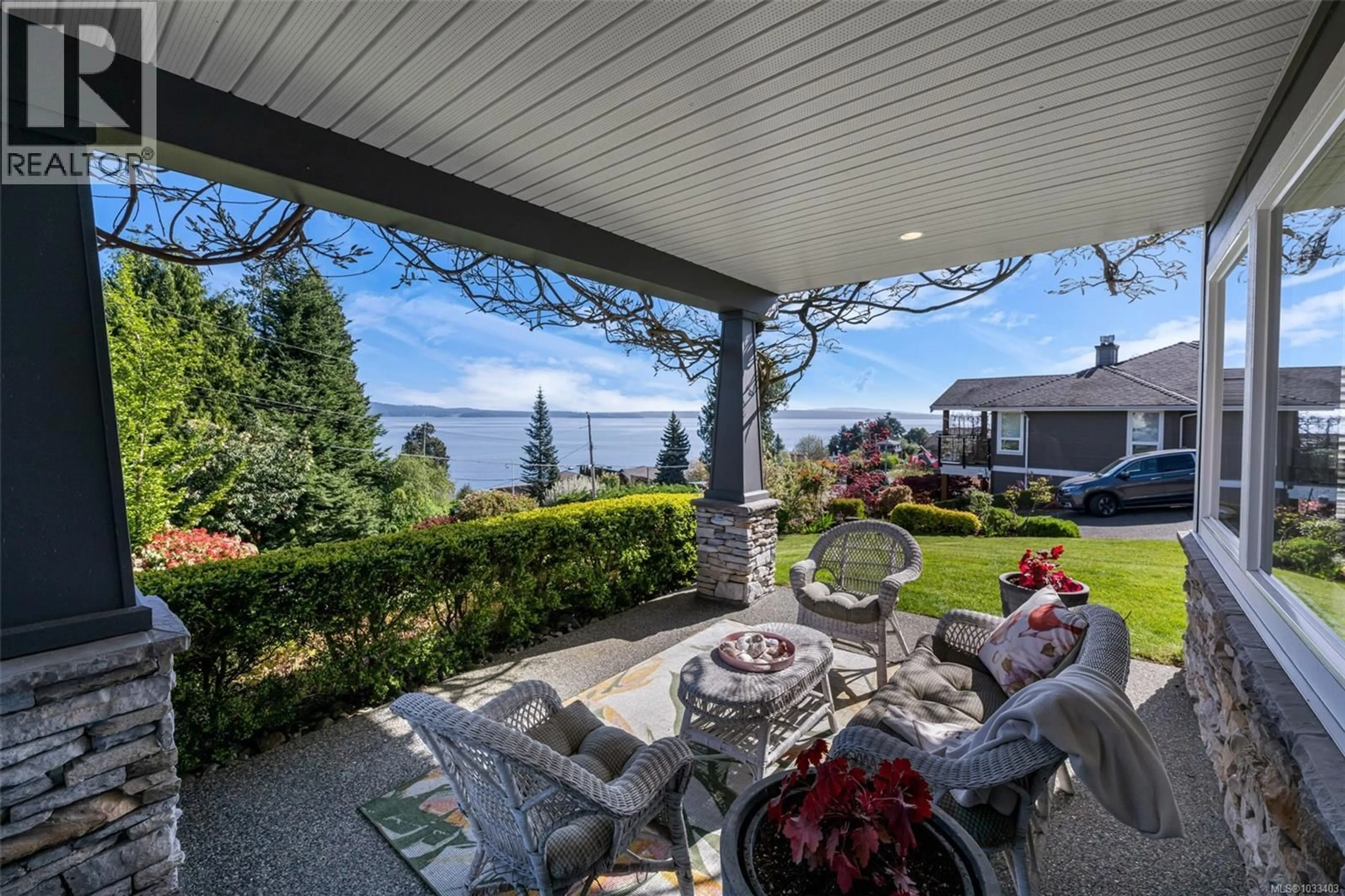 Patio, water/lake/river/ocean view for 3315 DOGWOOD ROAD, Chemainus British Columbia V0R1K2