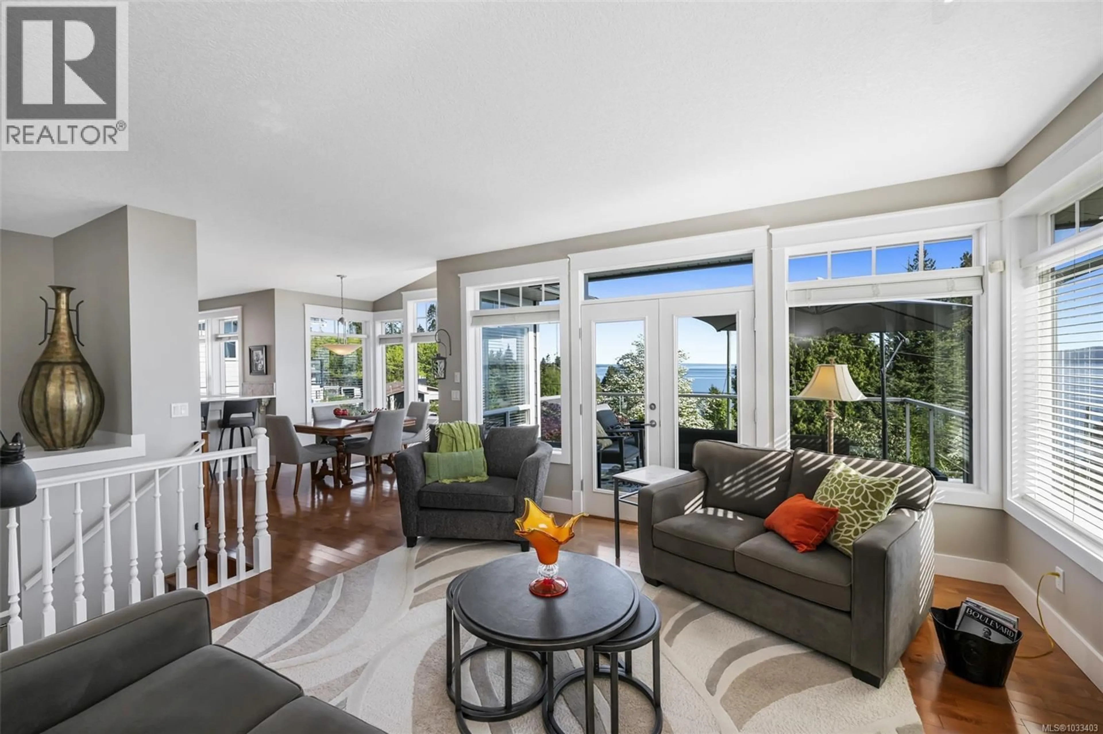 Living room with furniture, unknown for 3315 DOGWOOD ROAD, Chemainus British Columbia V0R1K2