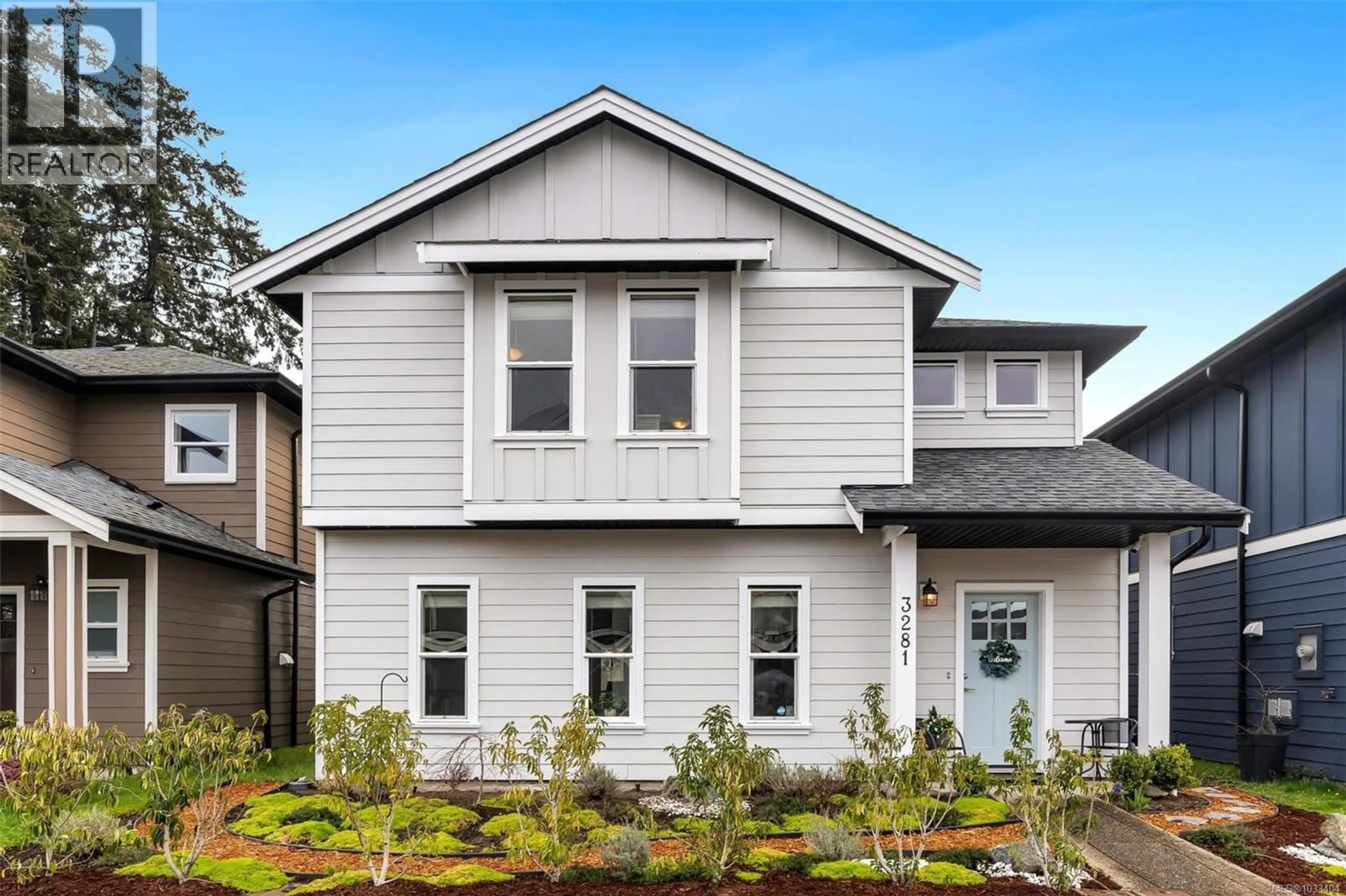 Home with vinyl exterior material, street for 3281 PIPER ROAD, Langford British Columbia V9C0H3