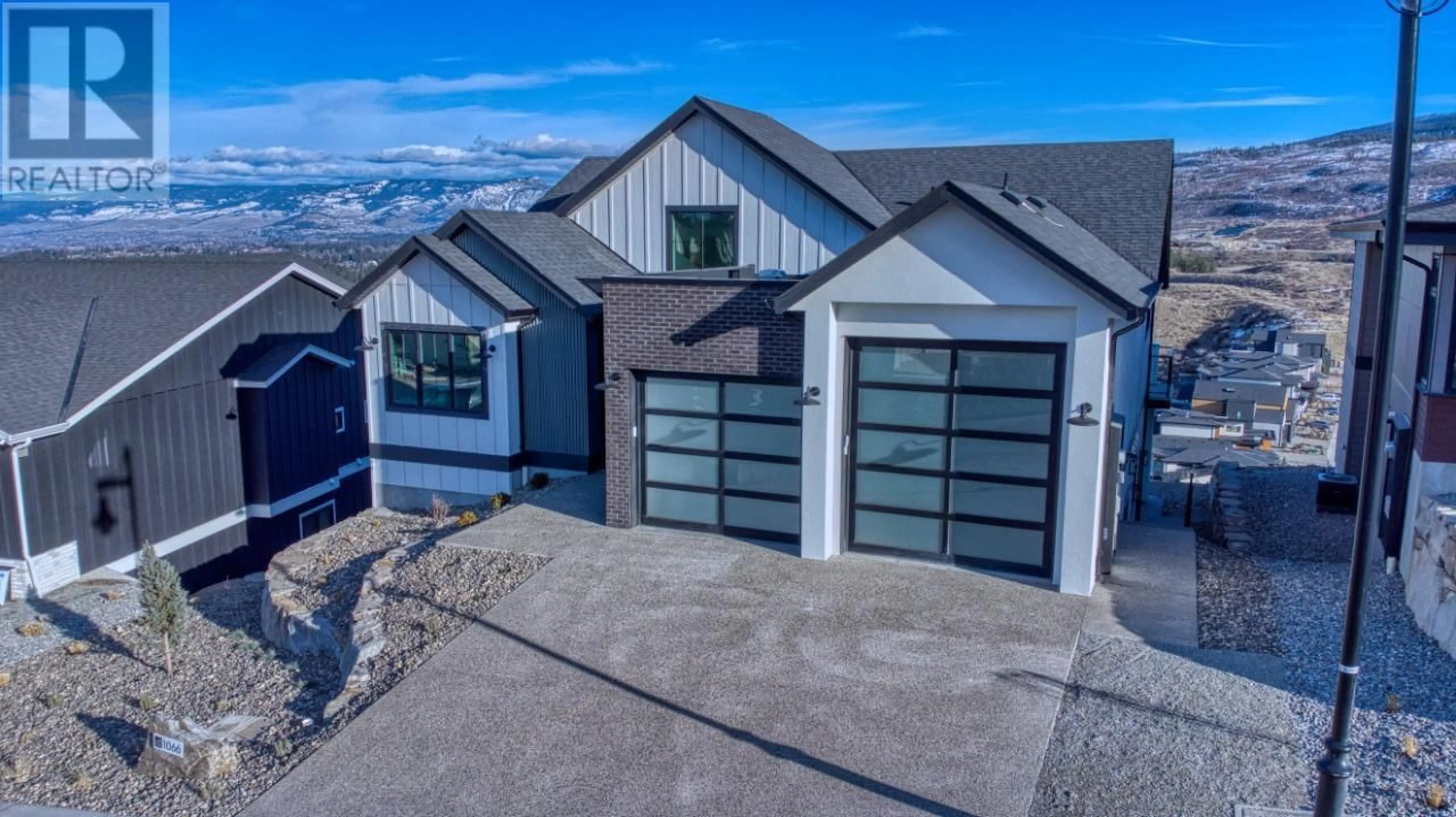 Unknown for 1066 EMSLIE STREET, Kelowna British Columbia V1W0C3