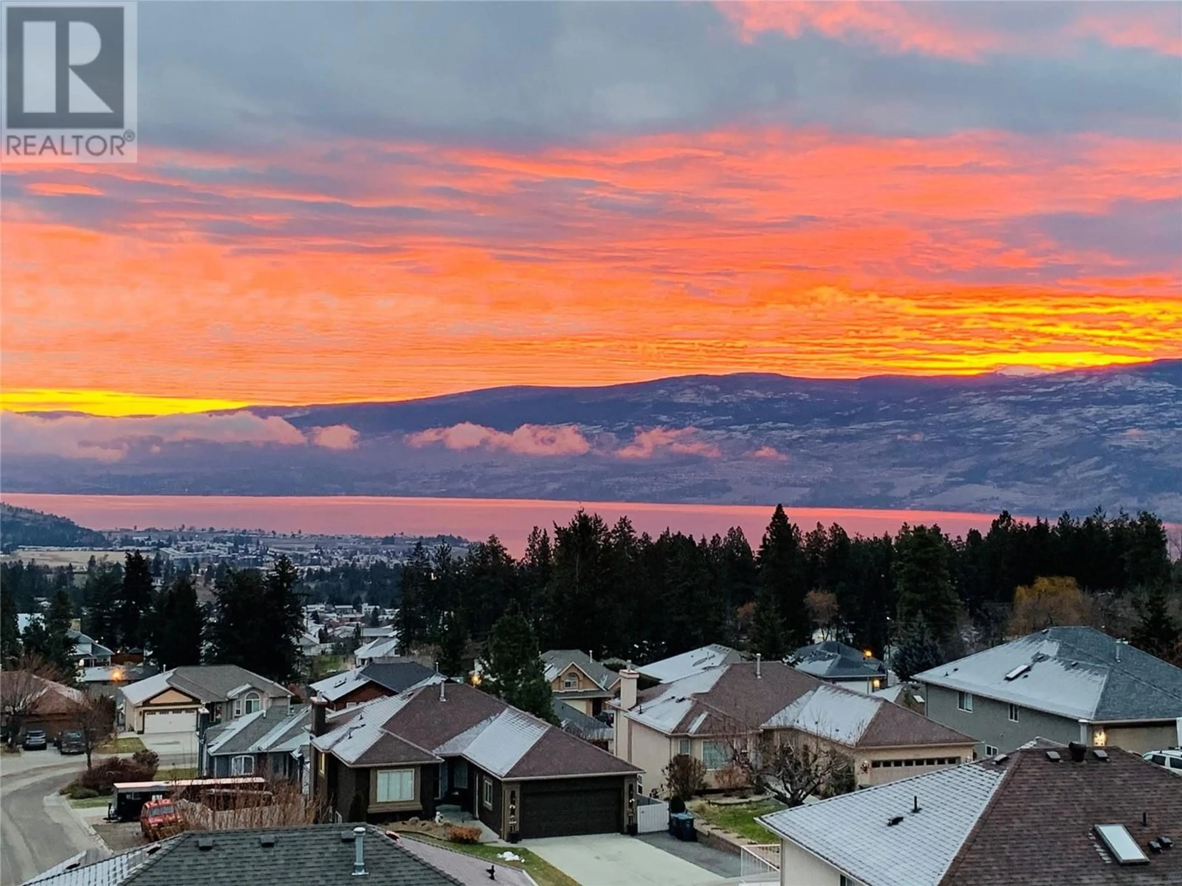 A pic from outside/outdoor area/front of a property/back of a property/a pic from drone, mountain view for 3579 Ranch Road, West Kelowna British Columbia V4T1A1