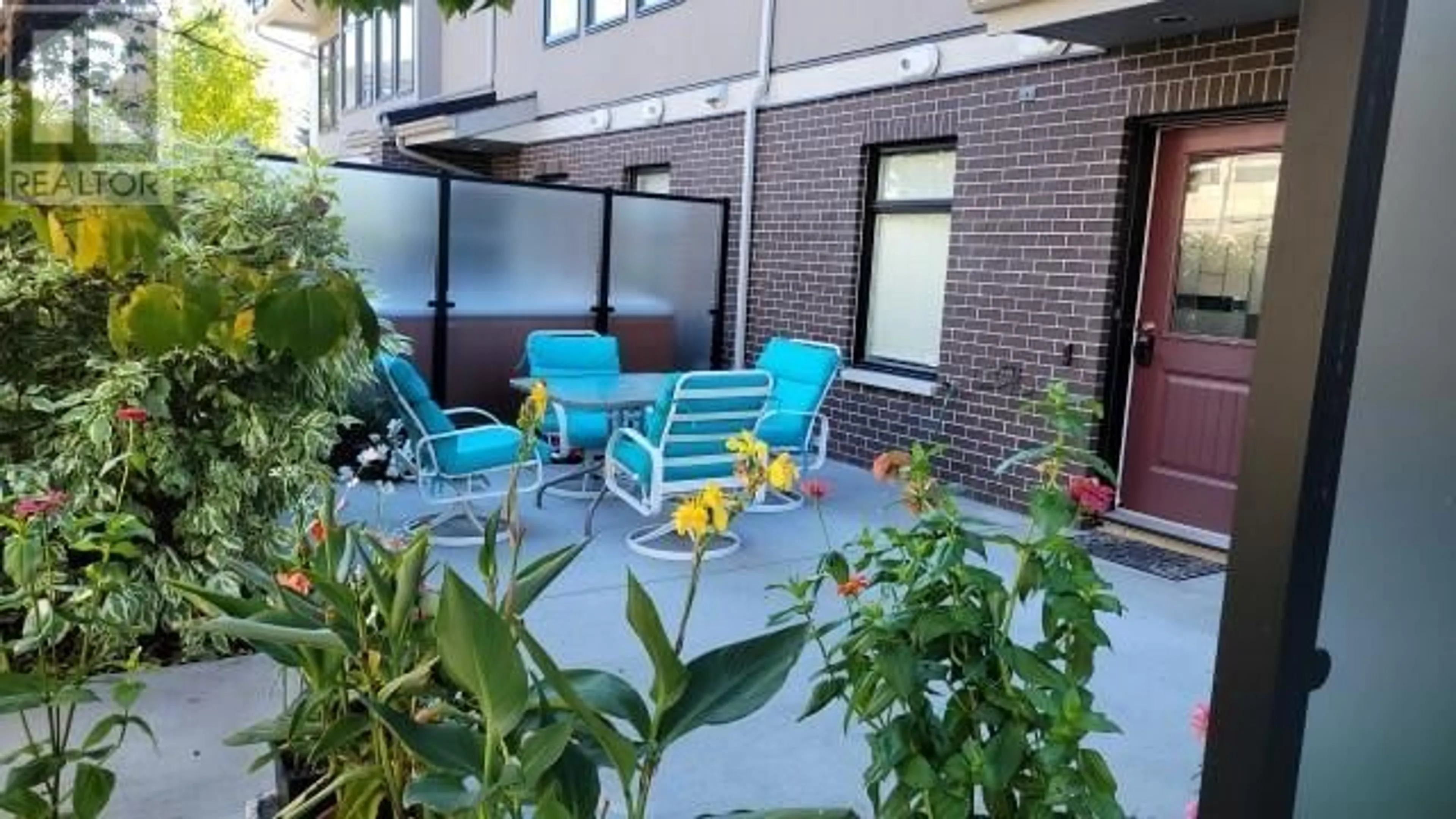 Patio, street for 1102 Cameron Avenue Unit# 51, Kelowna British Columbia V1Y0B2