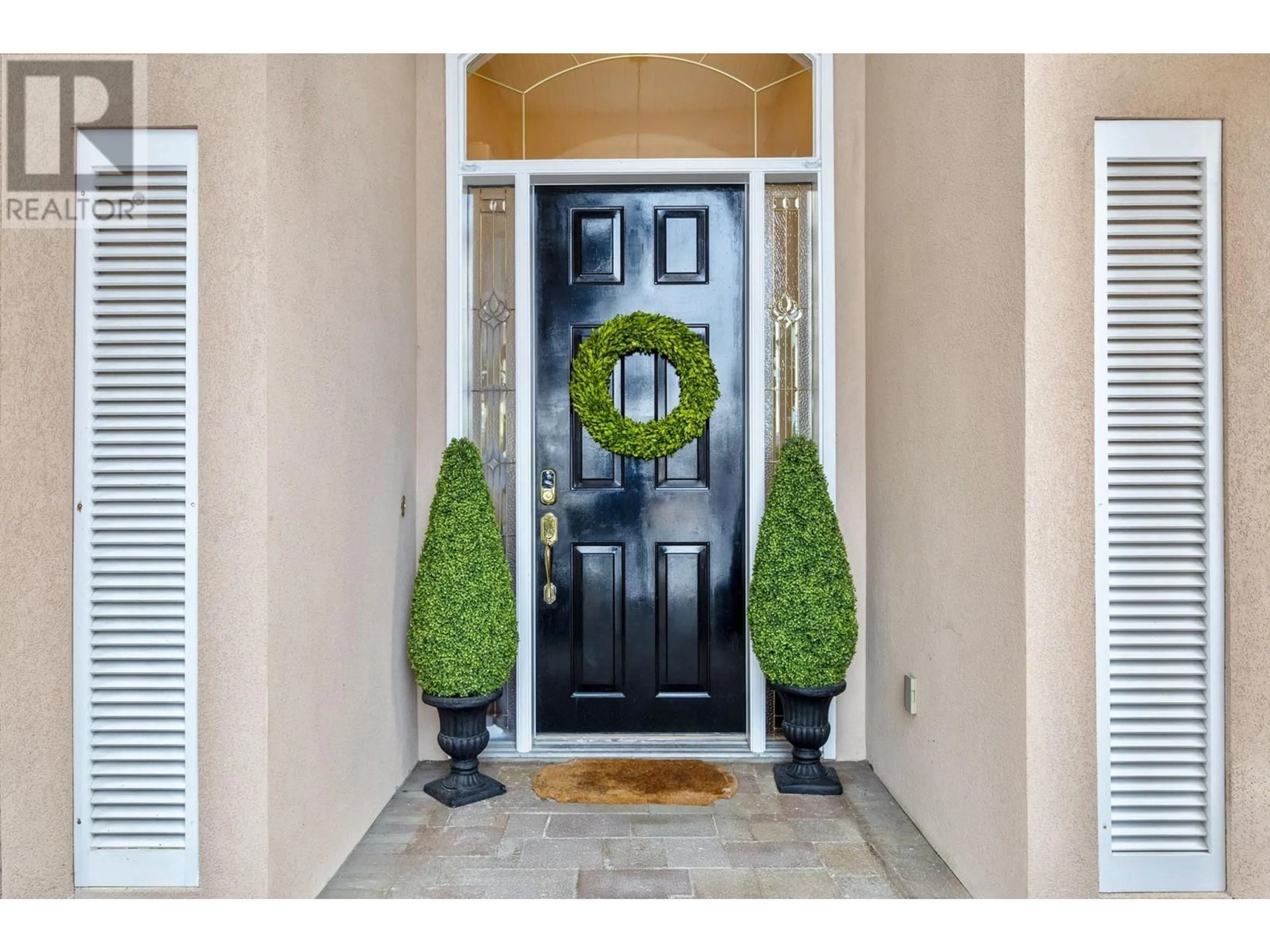 Indoor entryway for 4190 Gallaghers Forest S, Kelowna British Columbia V1W5E4