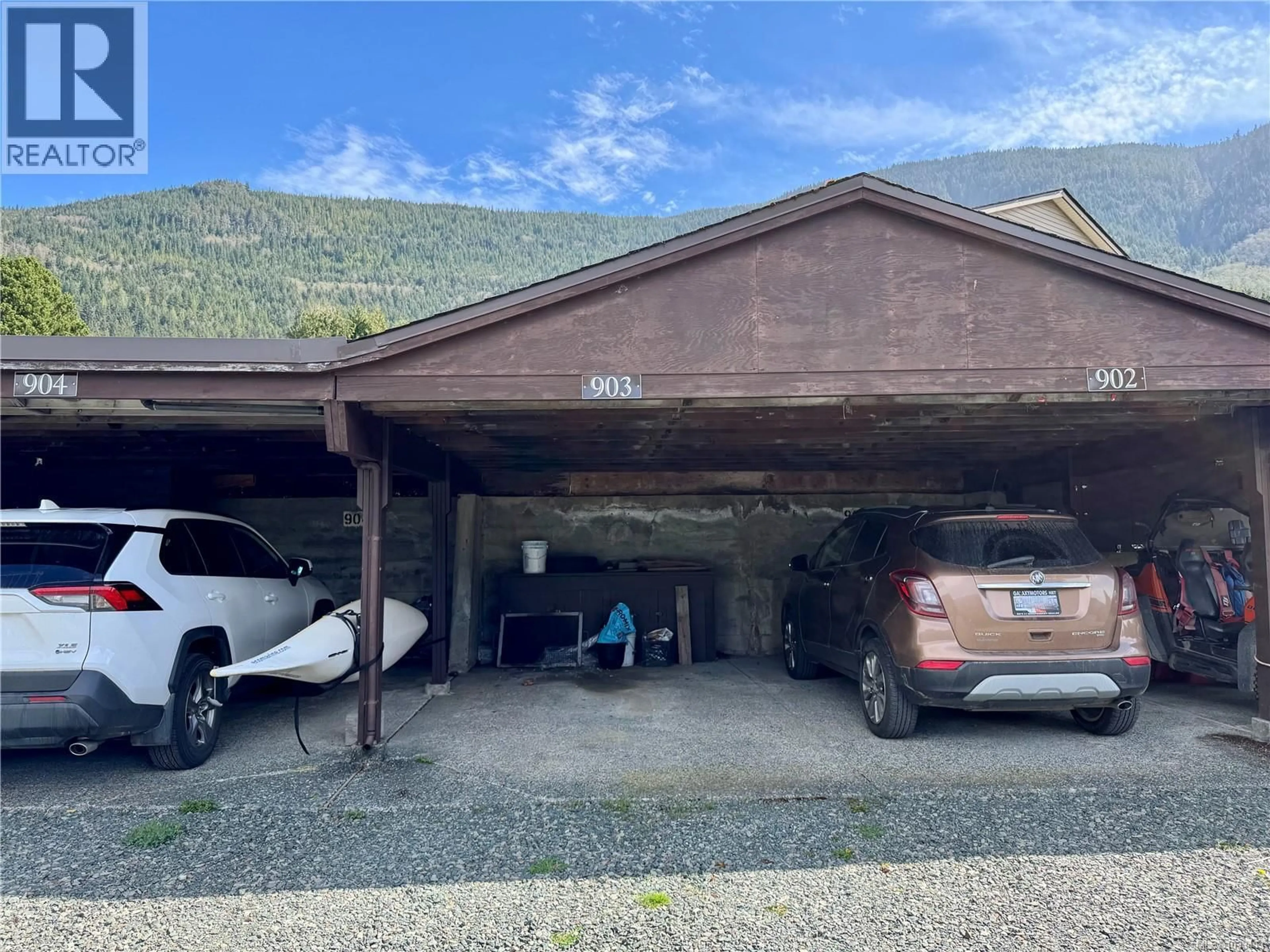 Indoor garage for 903 MAQUINNA AVENUE, Port Alice British Columbia V0N2N0