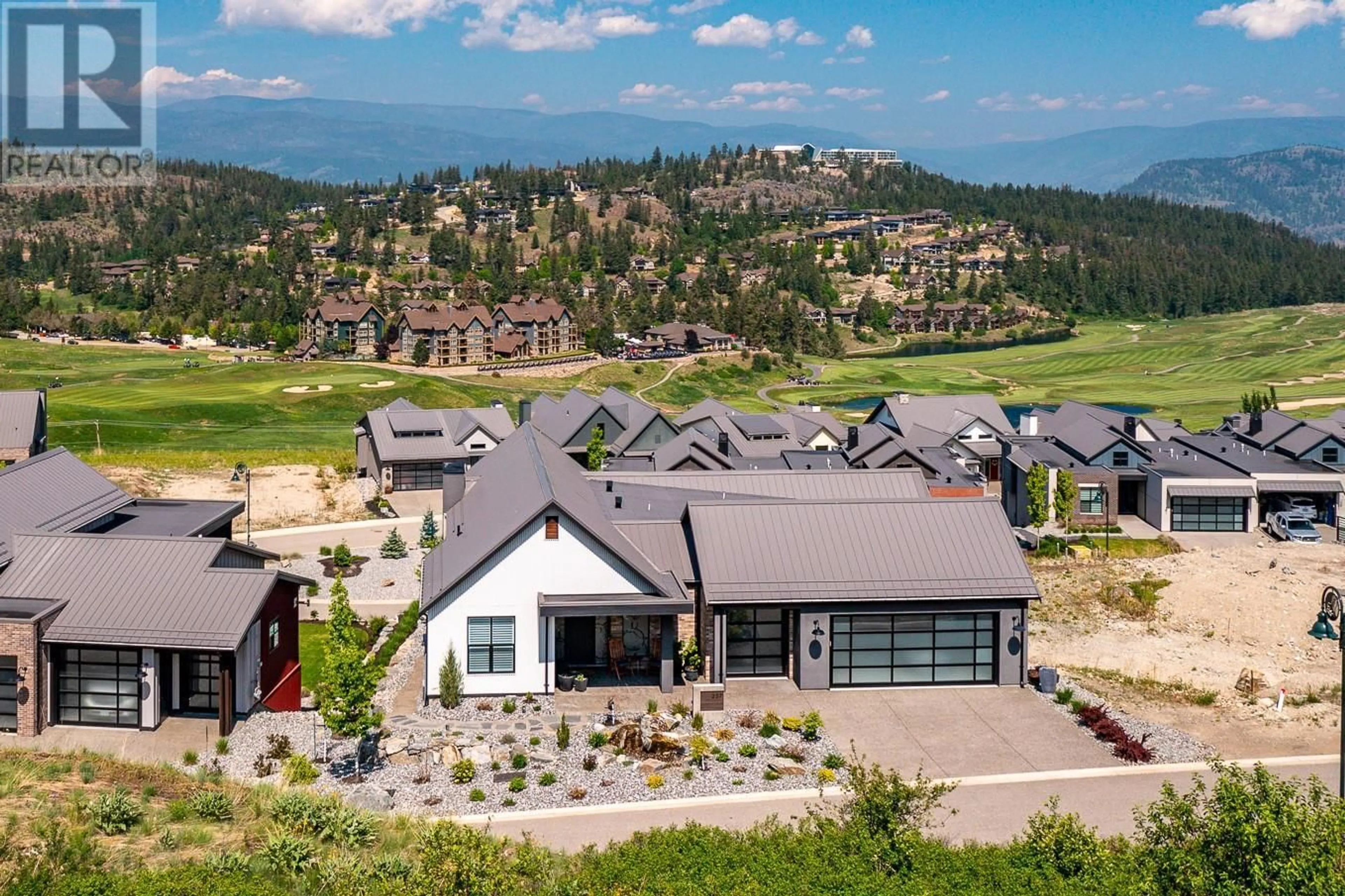 A pic from outside/outdoor area/front of a property/back of a property/a pic from drone, mountain view for 257 ASHCROFT COURT, Vernon British Columbia V1M2M1