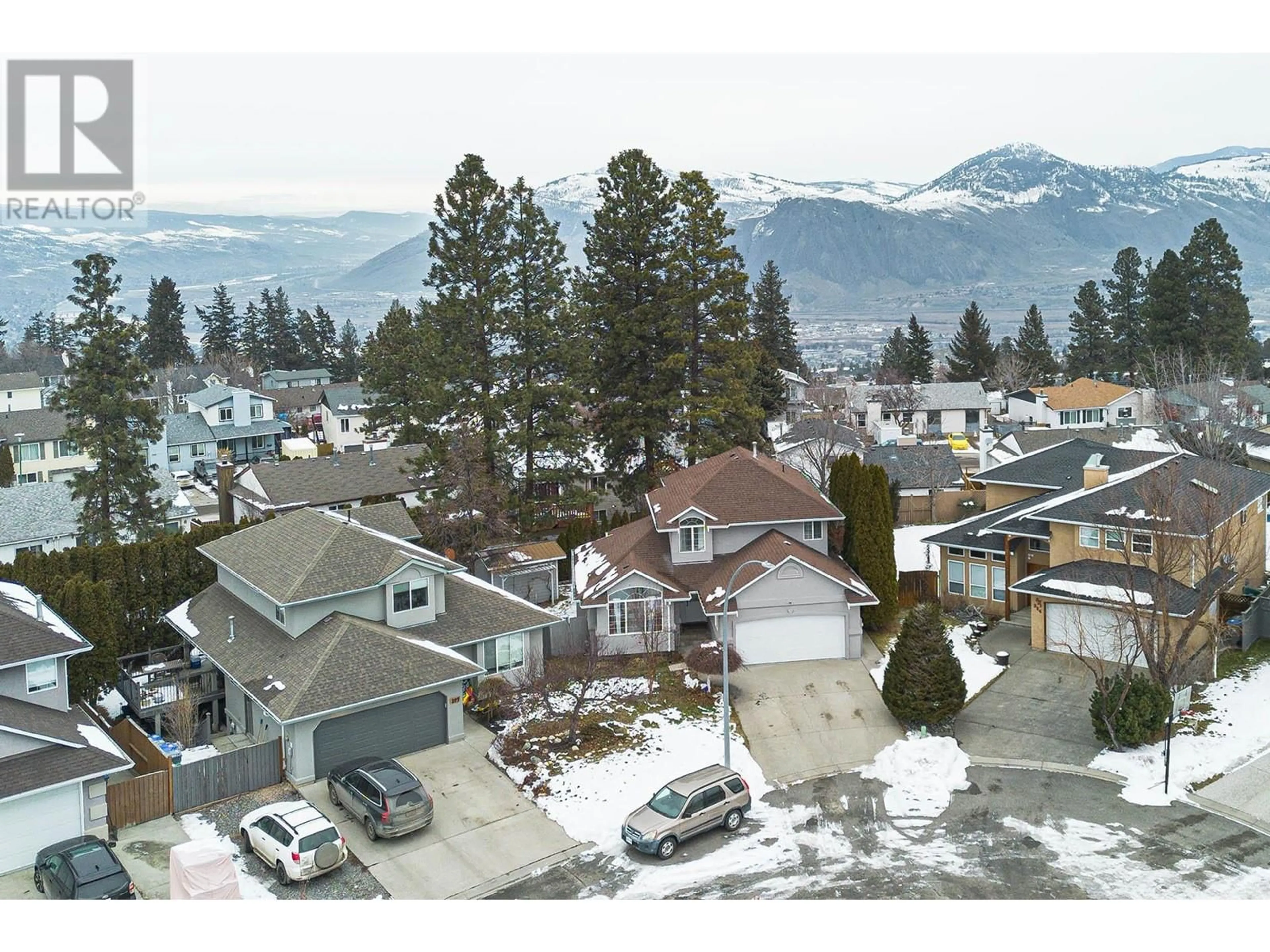 A pic from outside/outdoor area/front of a property/back of a property/a pic from drone, mountain view for 390 sunhill Court, Kamloops British Columbia V2E2P4