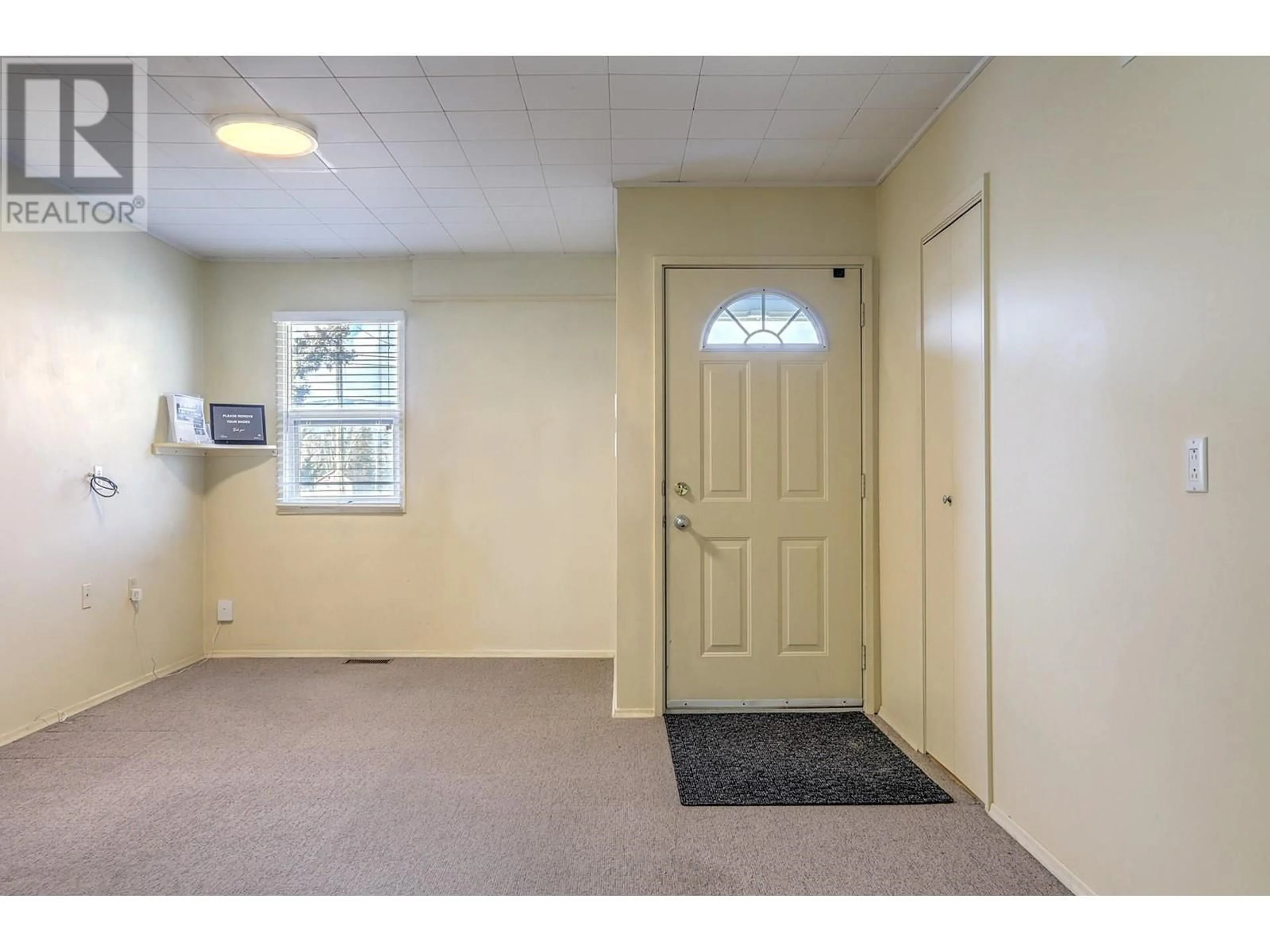 Indoor entryway for 1218 OTTER LAKE CROSS ROAD, Armstrong British Columbia V0E1B6