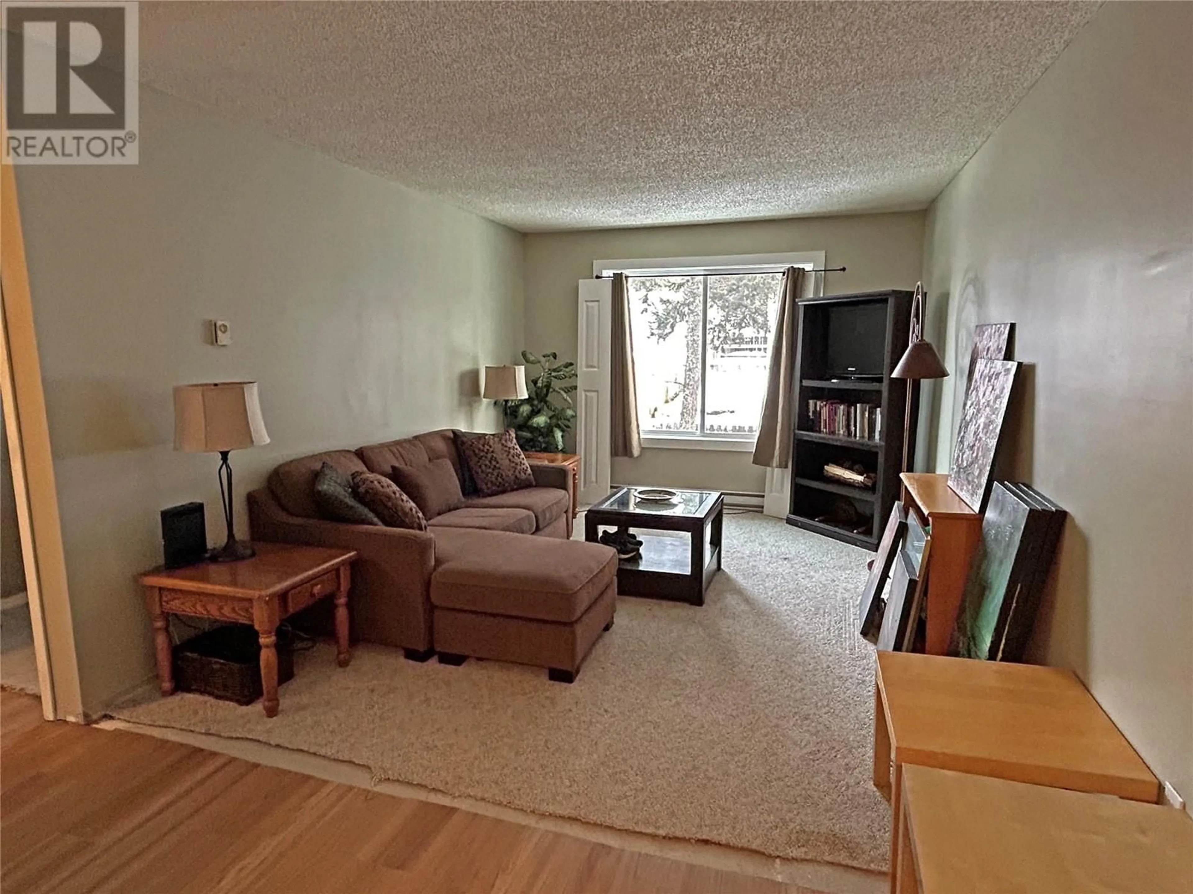 Living room with furniture, unknown for 279 ALDER Drive Unit# 303, Logan Lake British Columbia V0K1W0