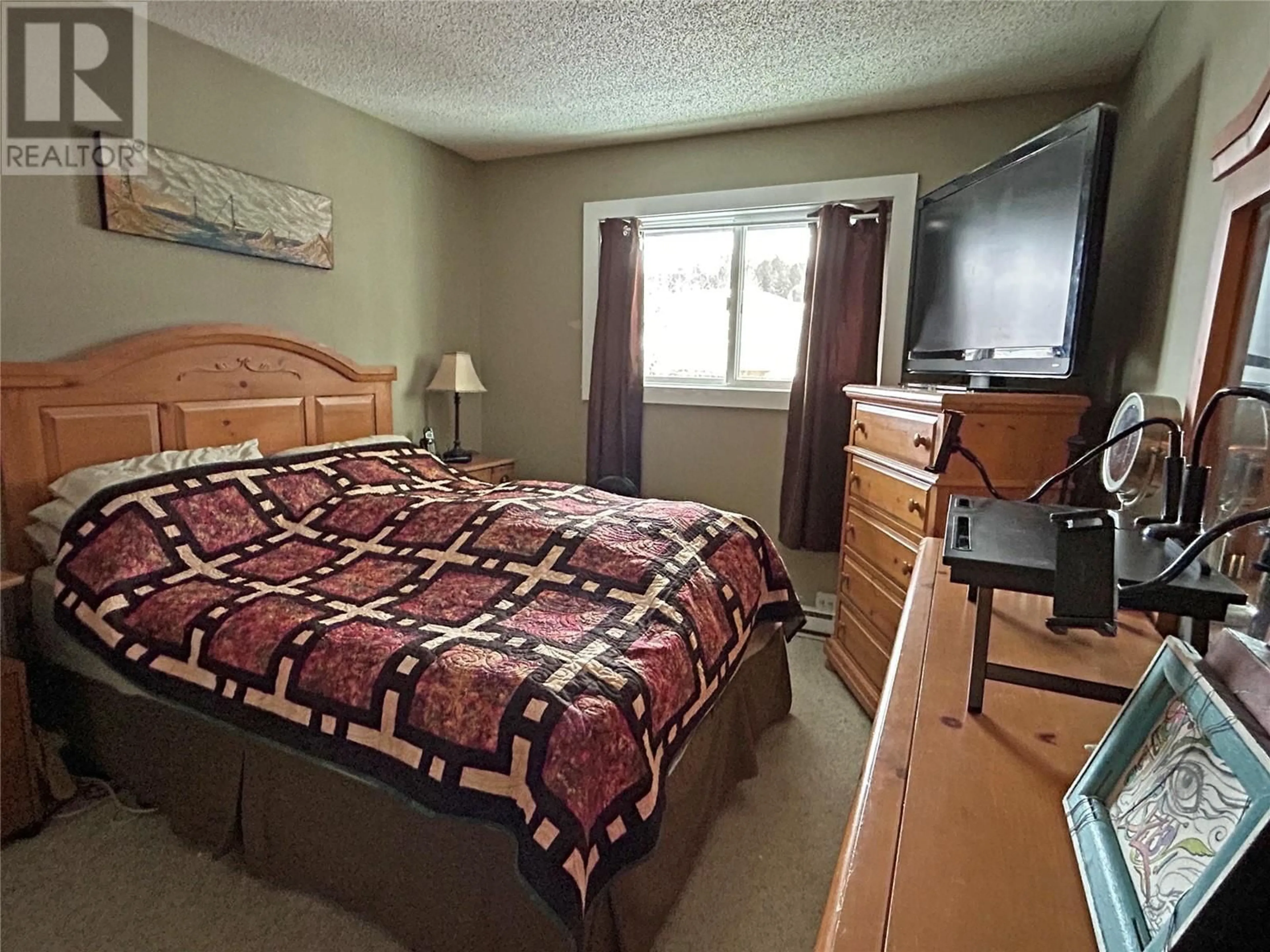 A pic of a room for 279 ALDER Drive Unit# 303, Logan Lake British Columbia V0K1W0