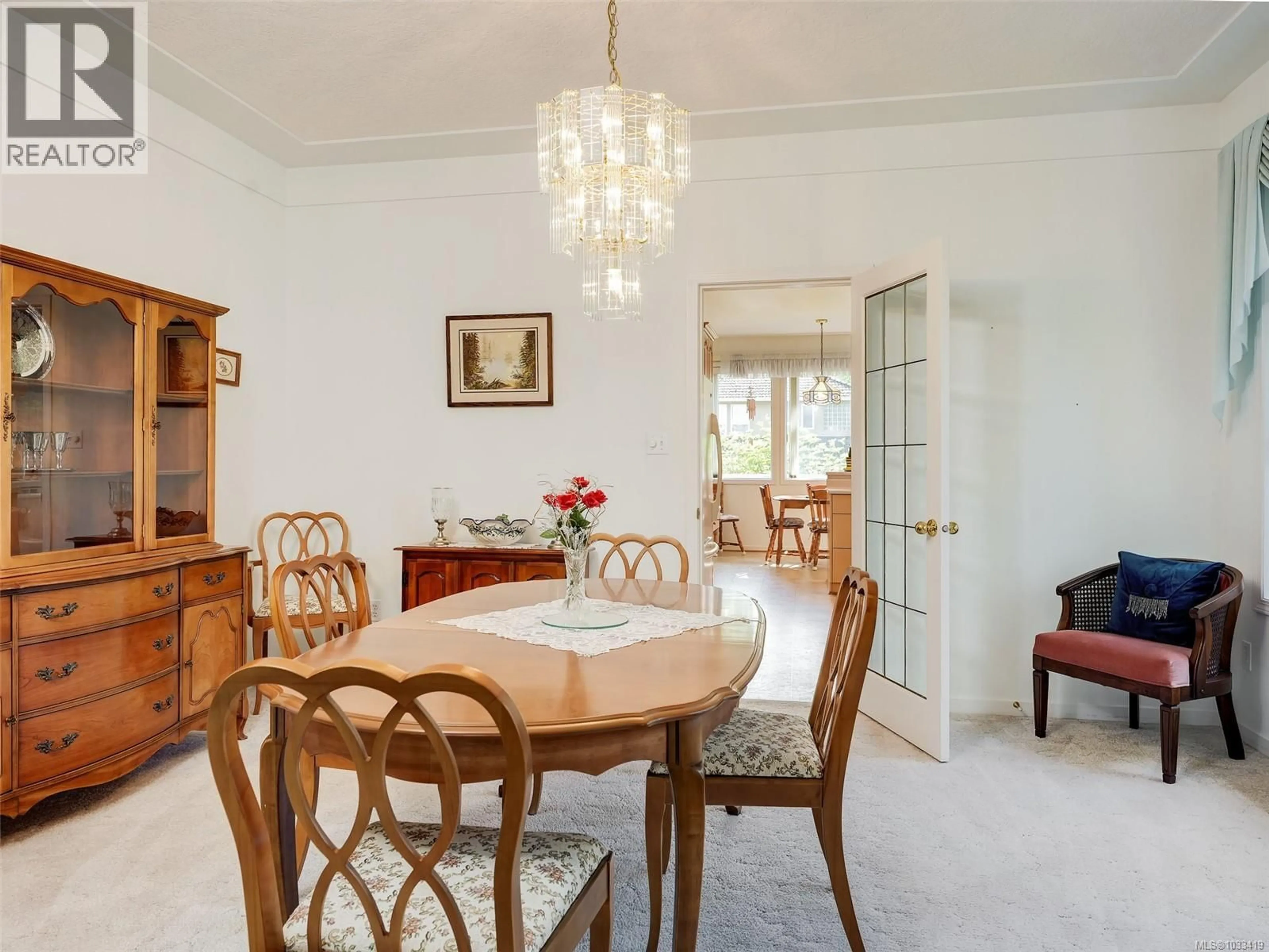 Dining room, unknown for 1537 ERIC ROAD, Saanich British Columbia V8N5Y6
