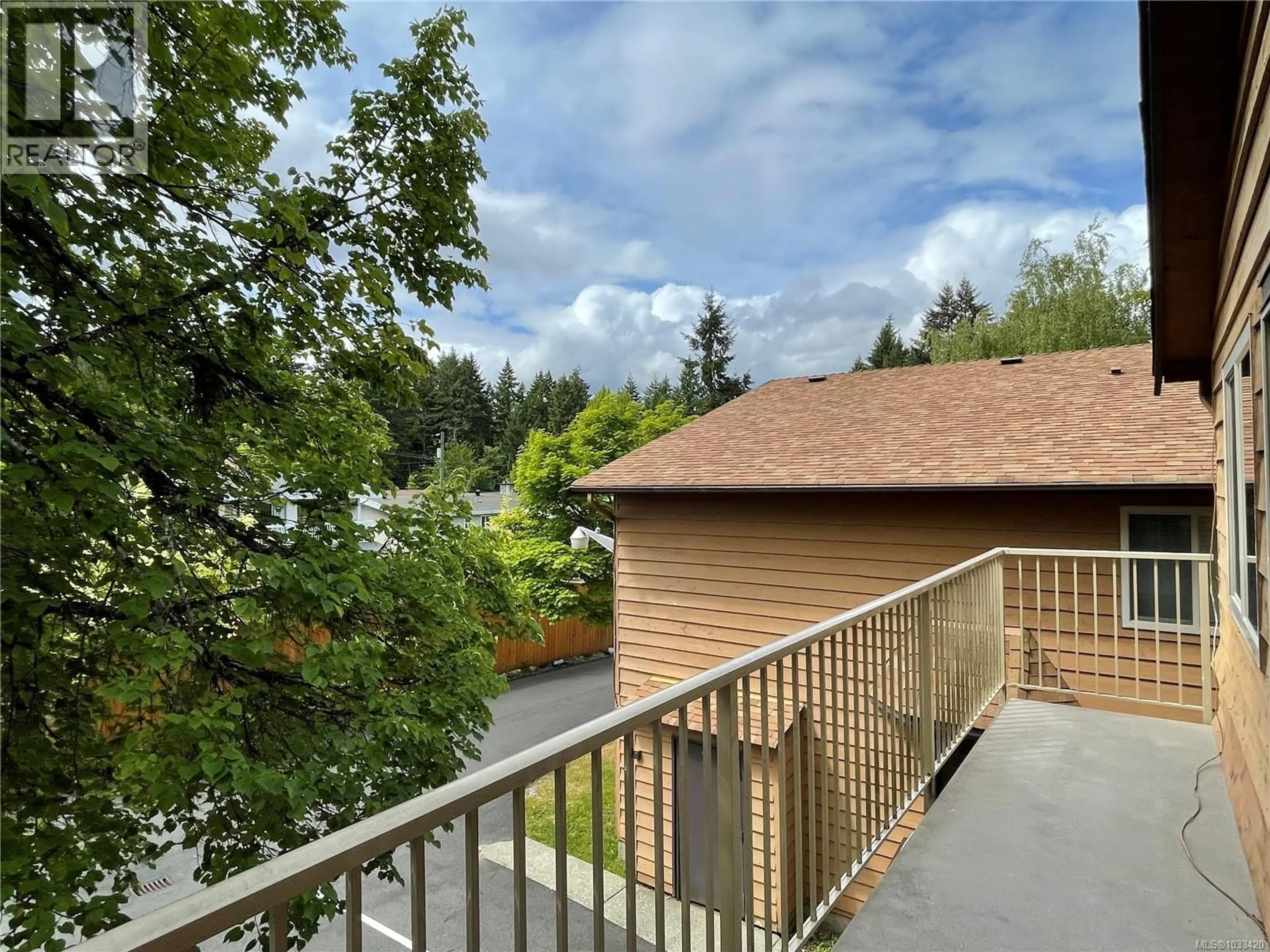 Patio, water/lake/river/ocean view for 3782 ARGYLE WAY, Port Alberni British Columbia V9Y8A6