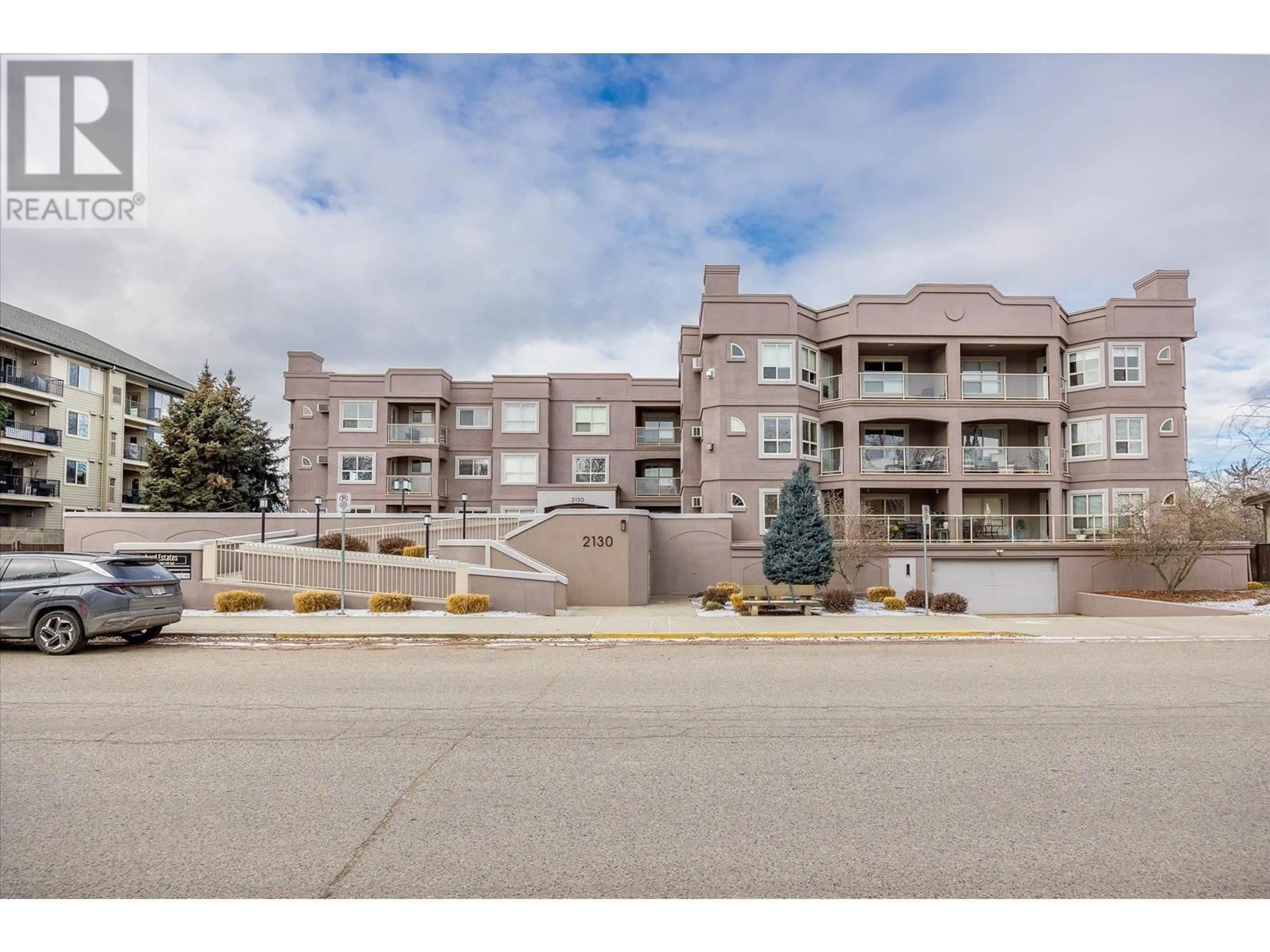 Unknown for 2130 Vasile Road Unit# 206, Kelowna British Columbia V1Y6H5