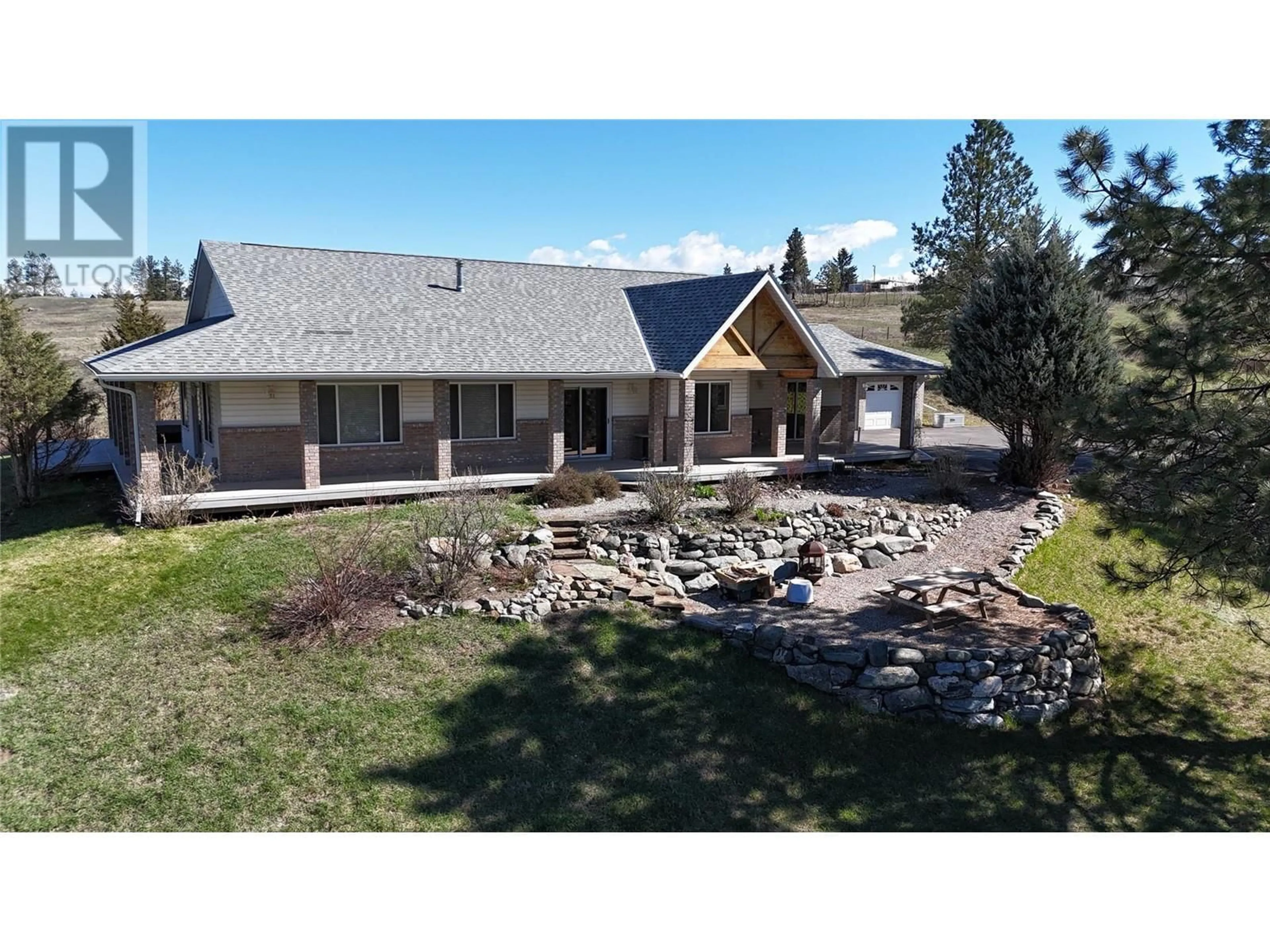 A pic from outside/outdoor area/front of a property/back of a property/a pic from drone, mountain view for 3041 BLACK ANGUS ROAD, Cranbrook British Columbia V1C7C6