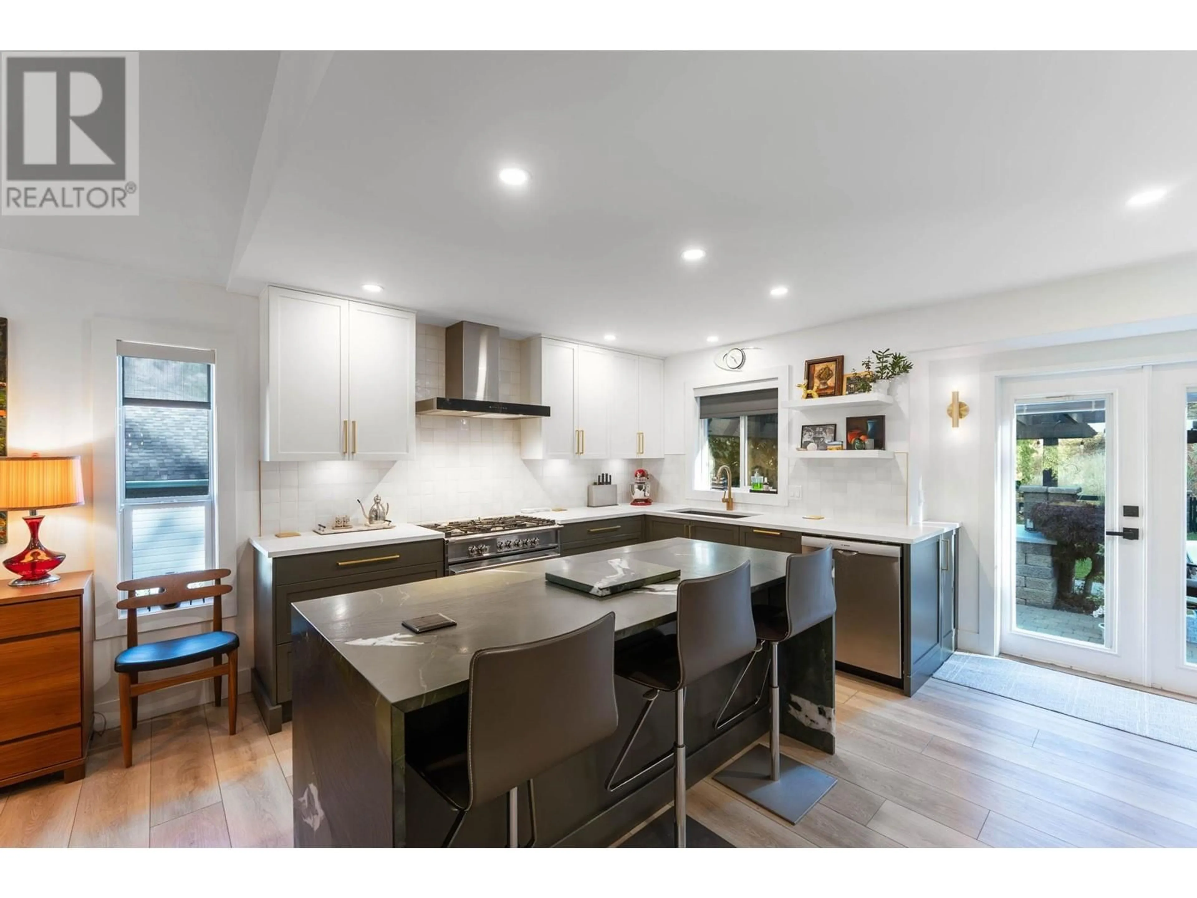 Open concept kitchen, unknown for 2492 SHANNON VIEW DRIVE, West Kelowna British Columbia V4T2T3