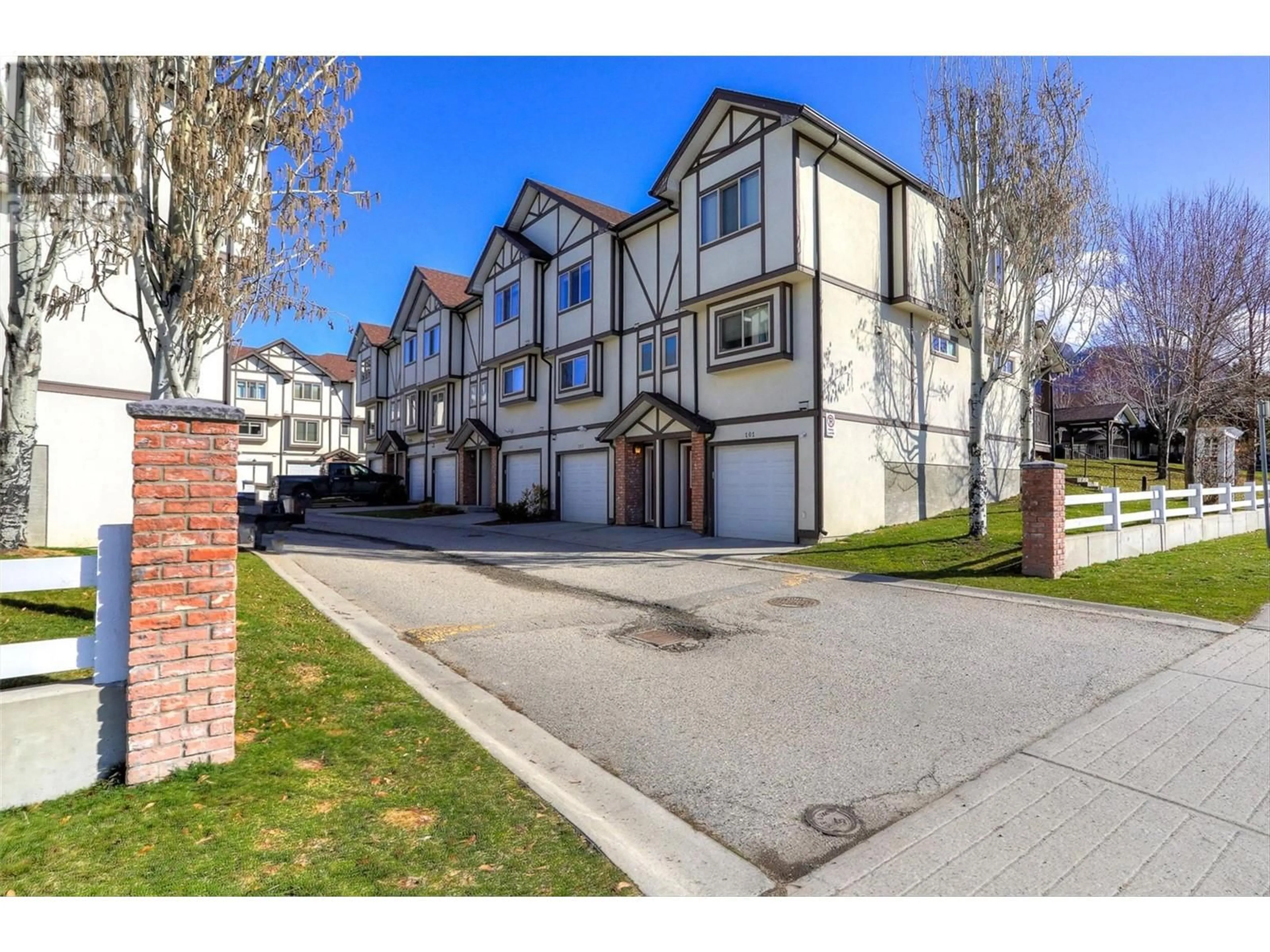 Unknown for 142 - 1651 LYNRICK ROAD, Kelowna British Columbia V1P1R4