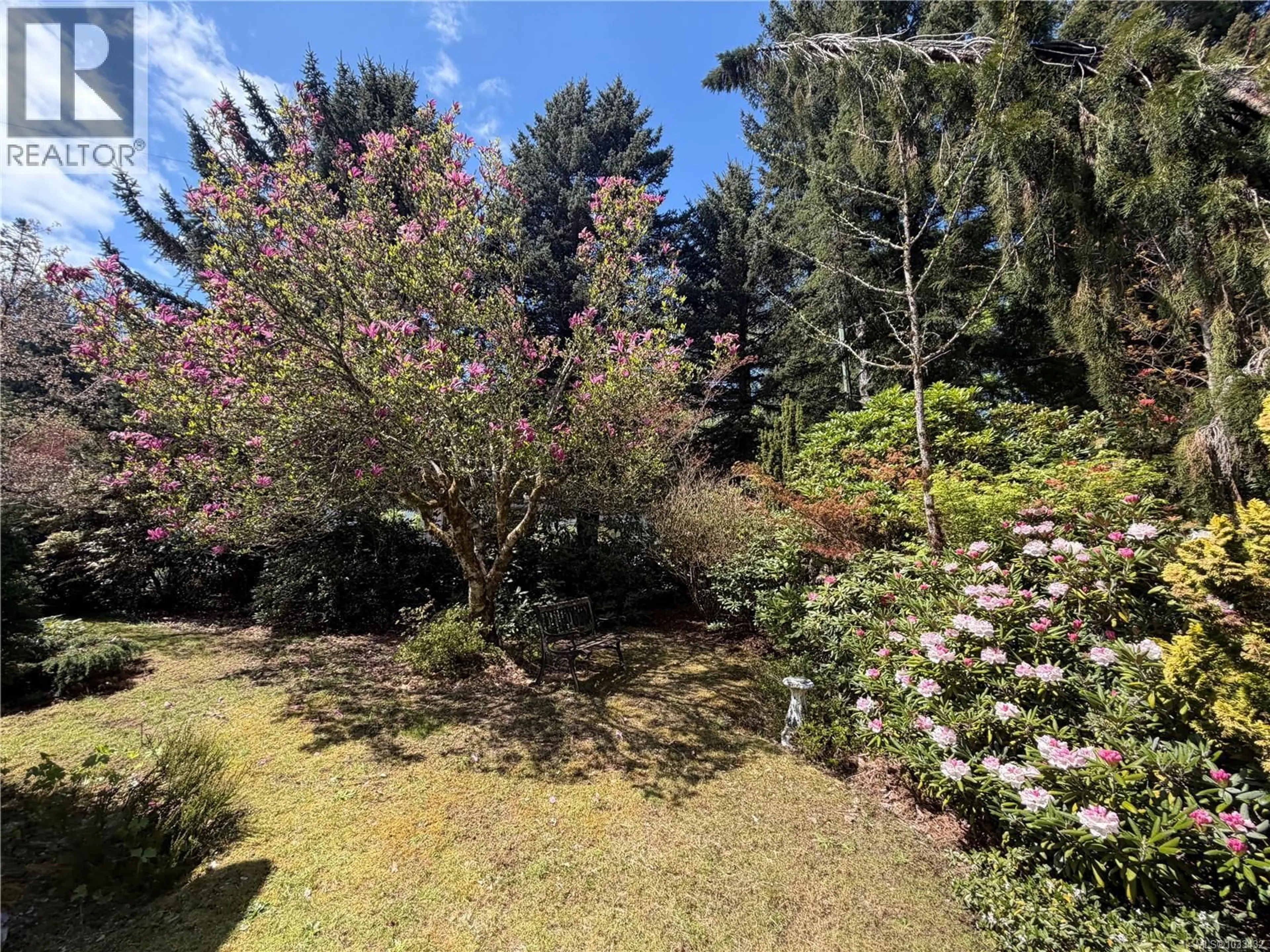 A pic from outside/outdoor area/front of a property/back of a property/a pic from drone, forest/trees view for 7207 ROCKLAND ROAD, Lake Cowichan British Columbia V0R2G0