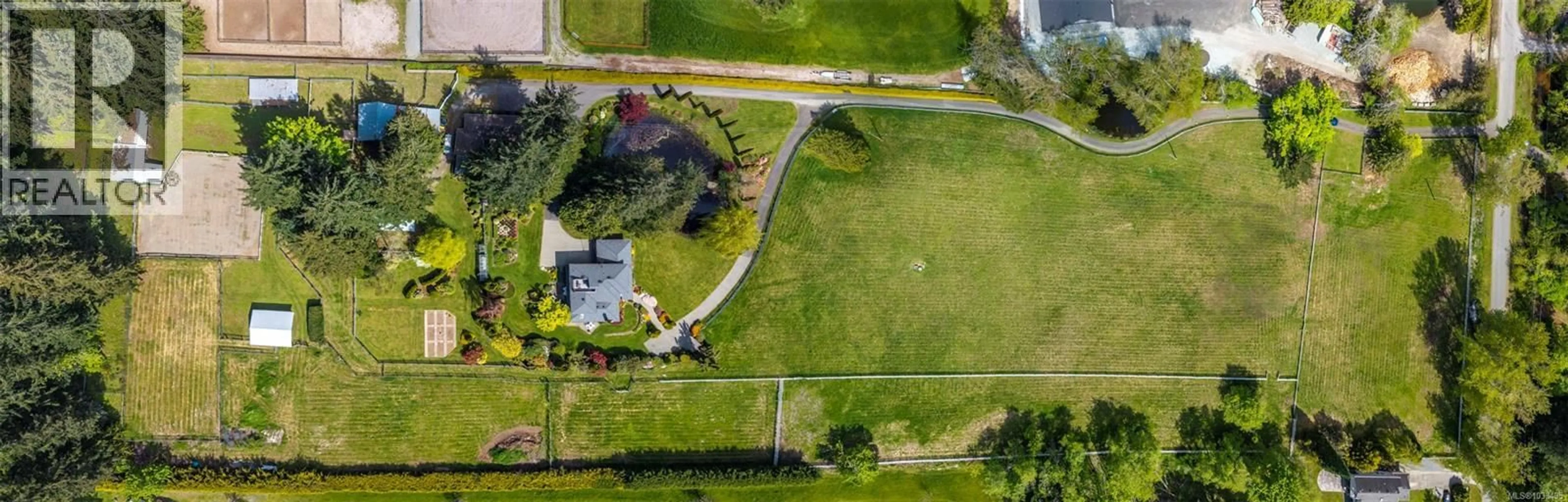 A pic from outside/outdoor area/front of a property/back of a property/a pic from drone, street for 6412 BRYN ROAD, Central Saanich British Columbia V8M1X6