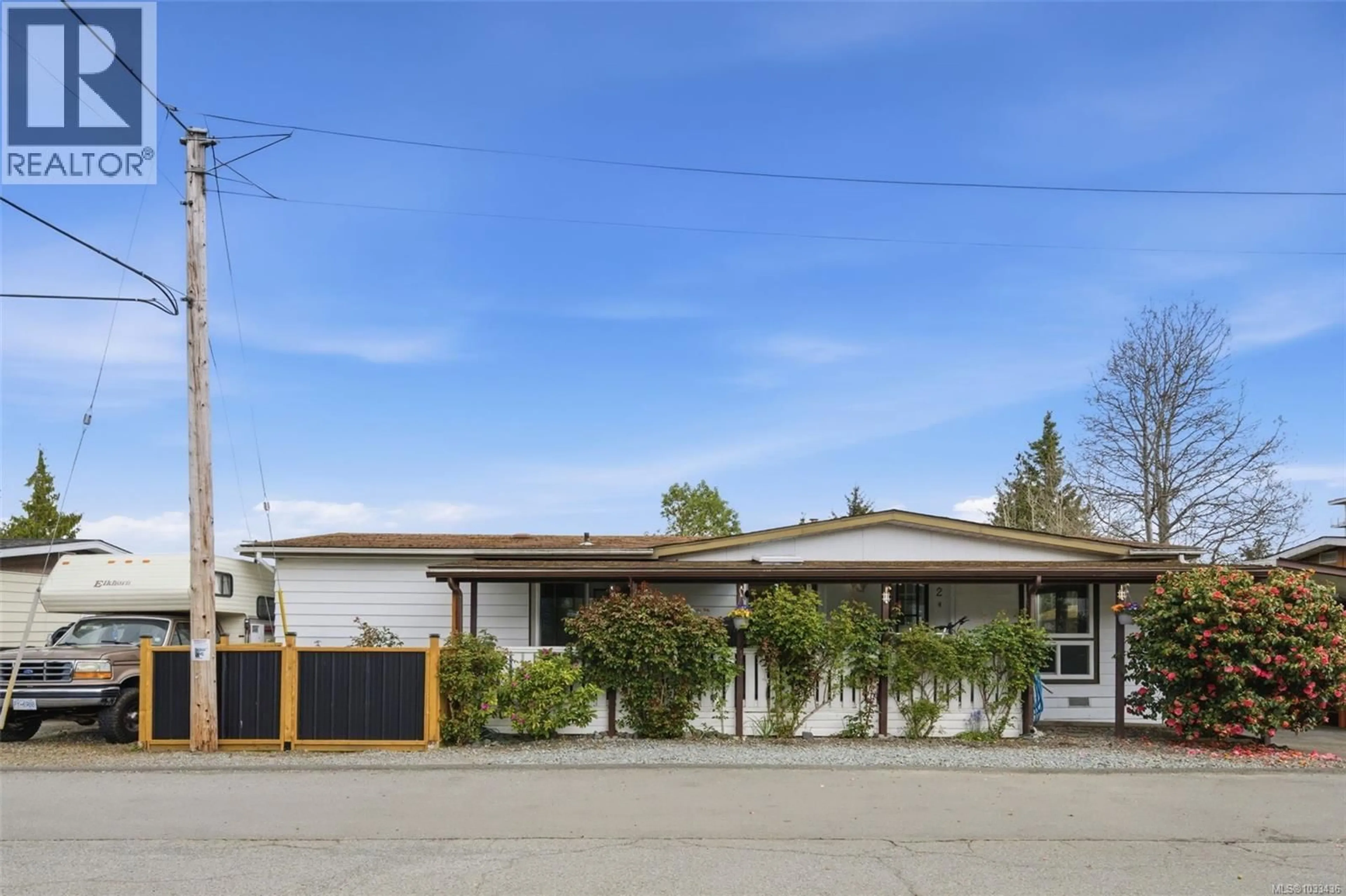 Unknown for 2 - 124 COOPER ROAD, View Royal British Columbia V9A7B3