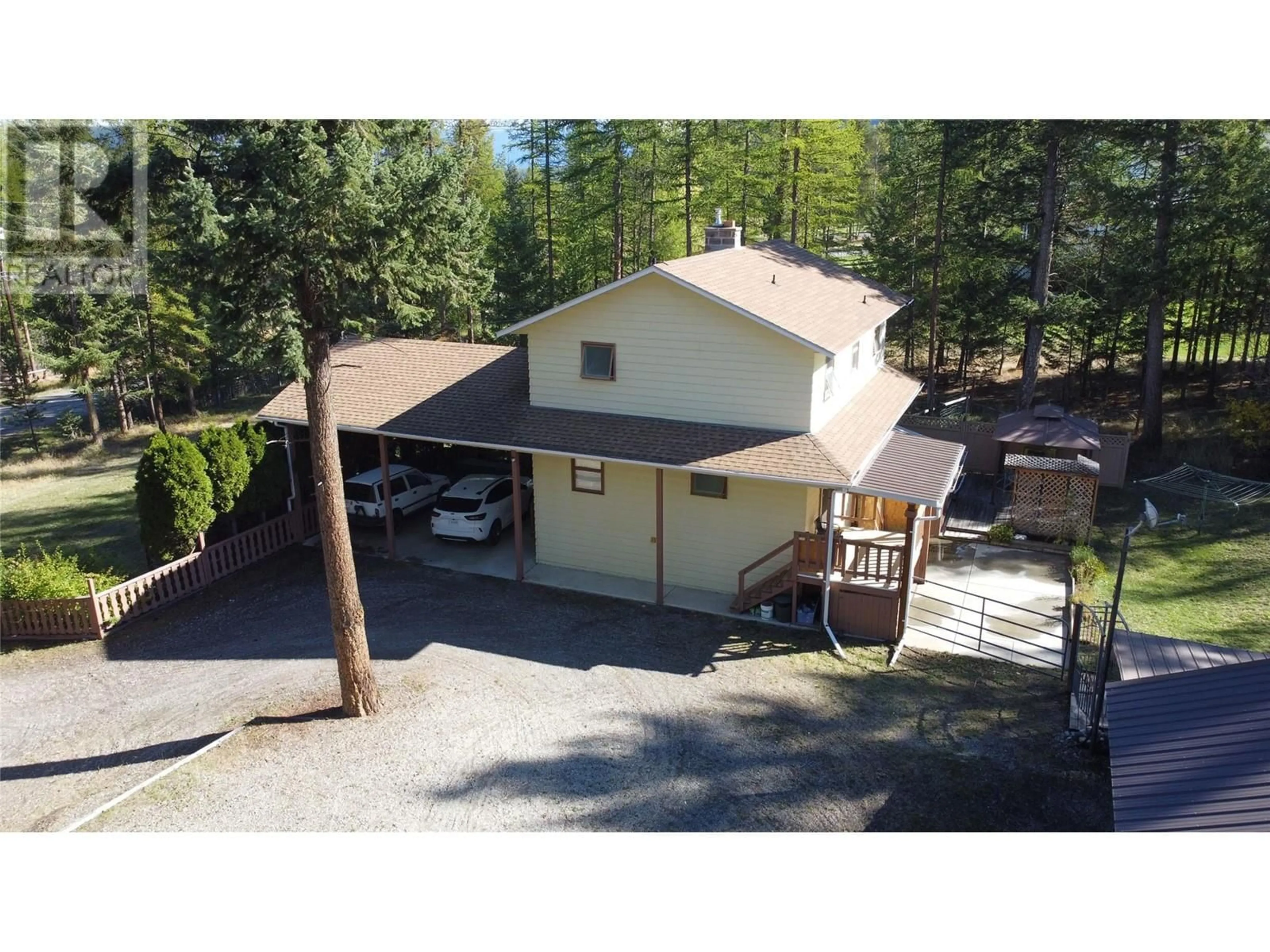 A pic from outside/outdoor area/front of a property/back of a property/a pic from drone, unknown for 3605 53rd Street S, Cranbrook British Columbia V1C7A3