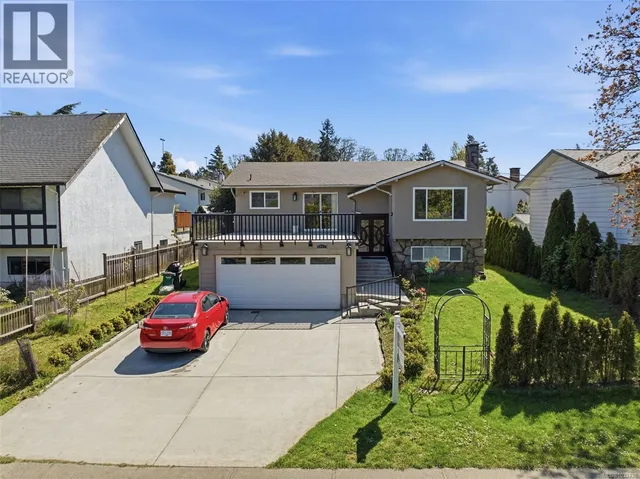 4351 TORQUAY DRIVE, Saanich 5