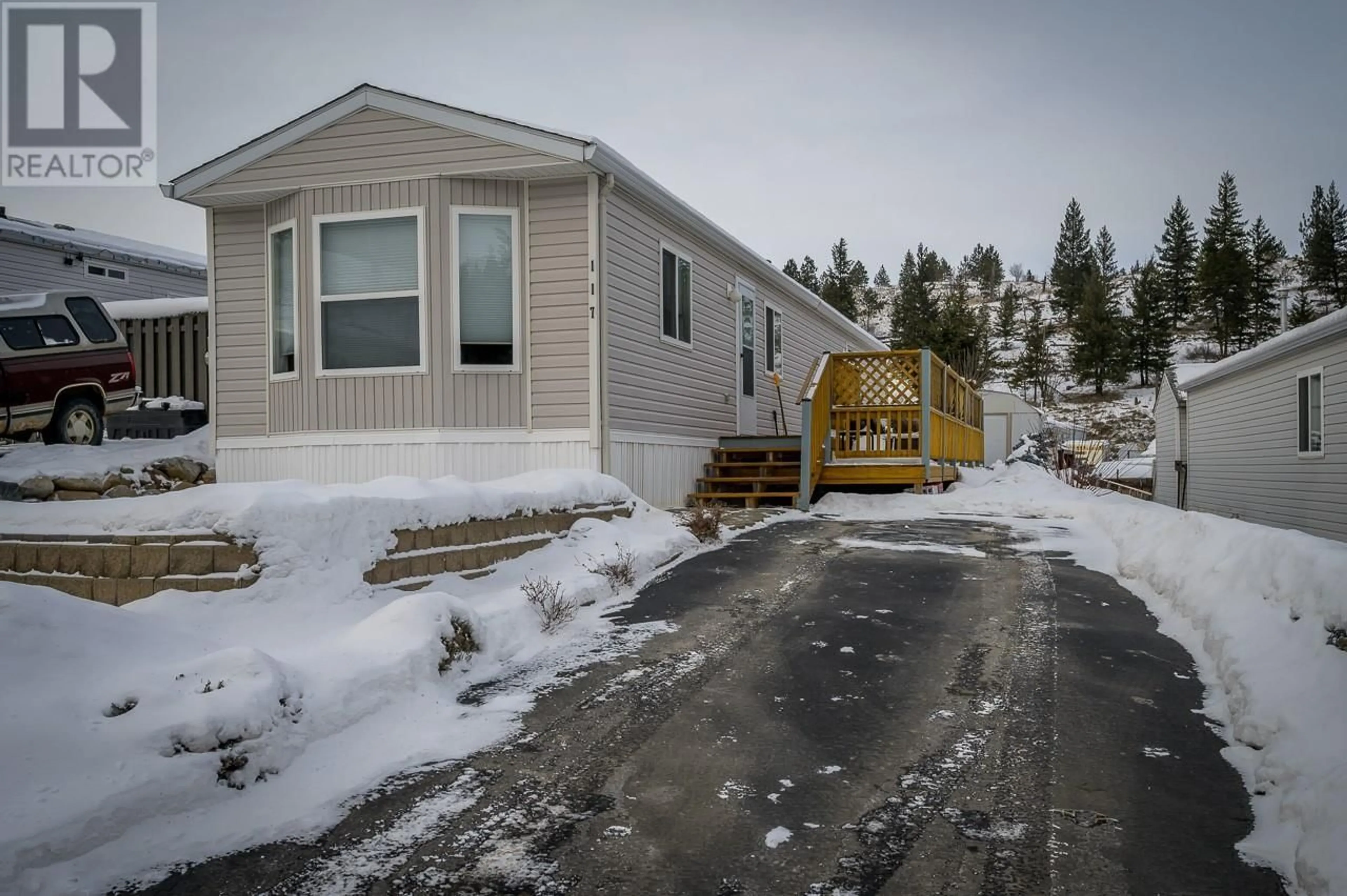 Home with vinyl exterior material, street for 1555 HOWE Road Unit# 117, Kamloops British Columbia V1S1Y4