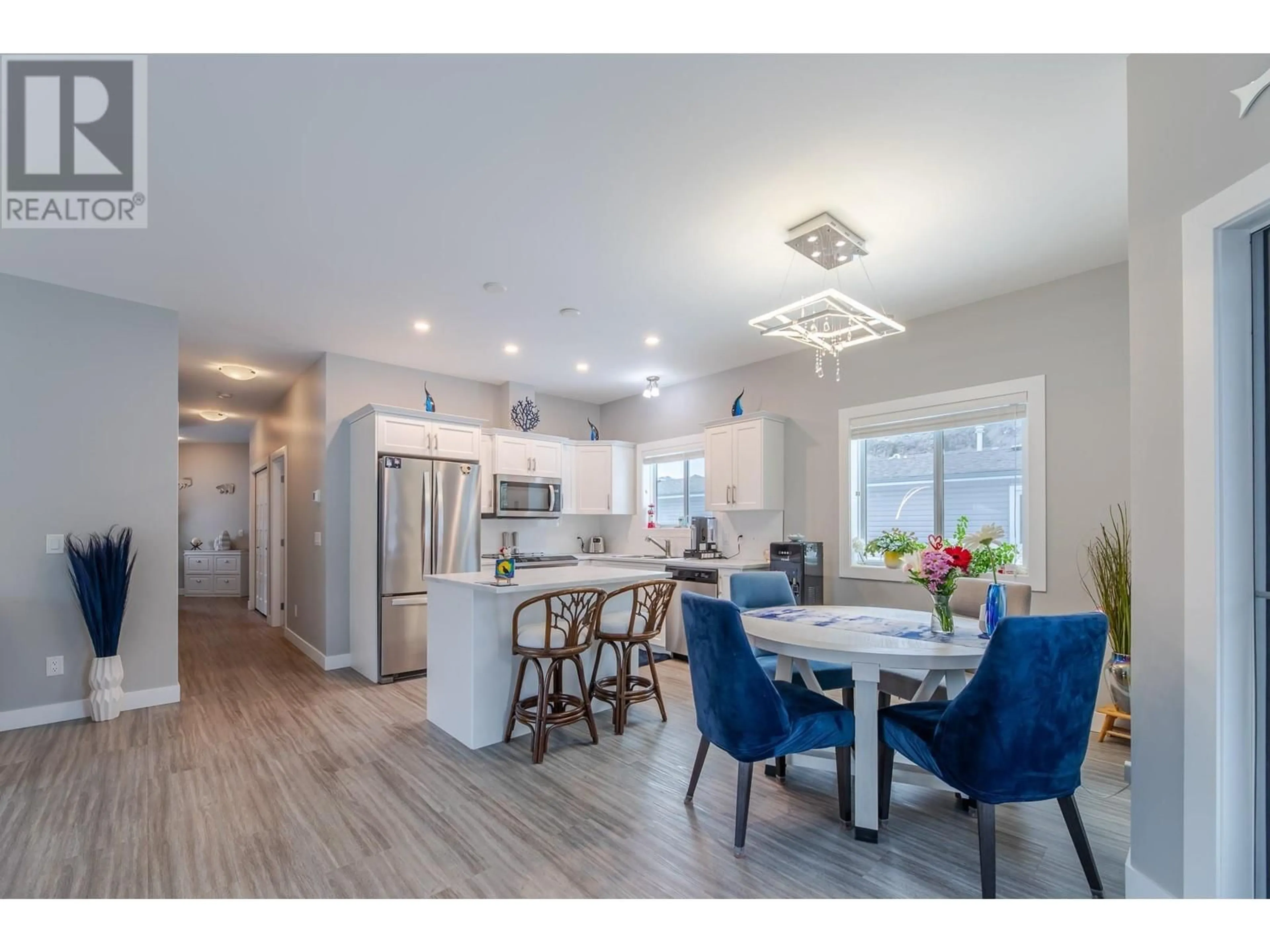Home with vinyl exterior material, mountain view for G10 - 4505 MCLEAN CREEK ROAD, Okanagan Falls British Columbia V0H1R1