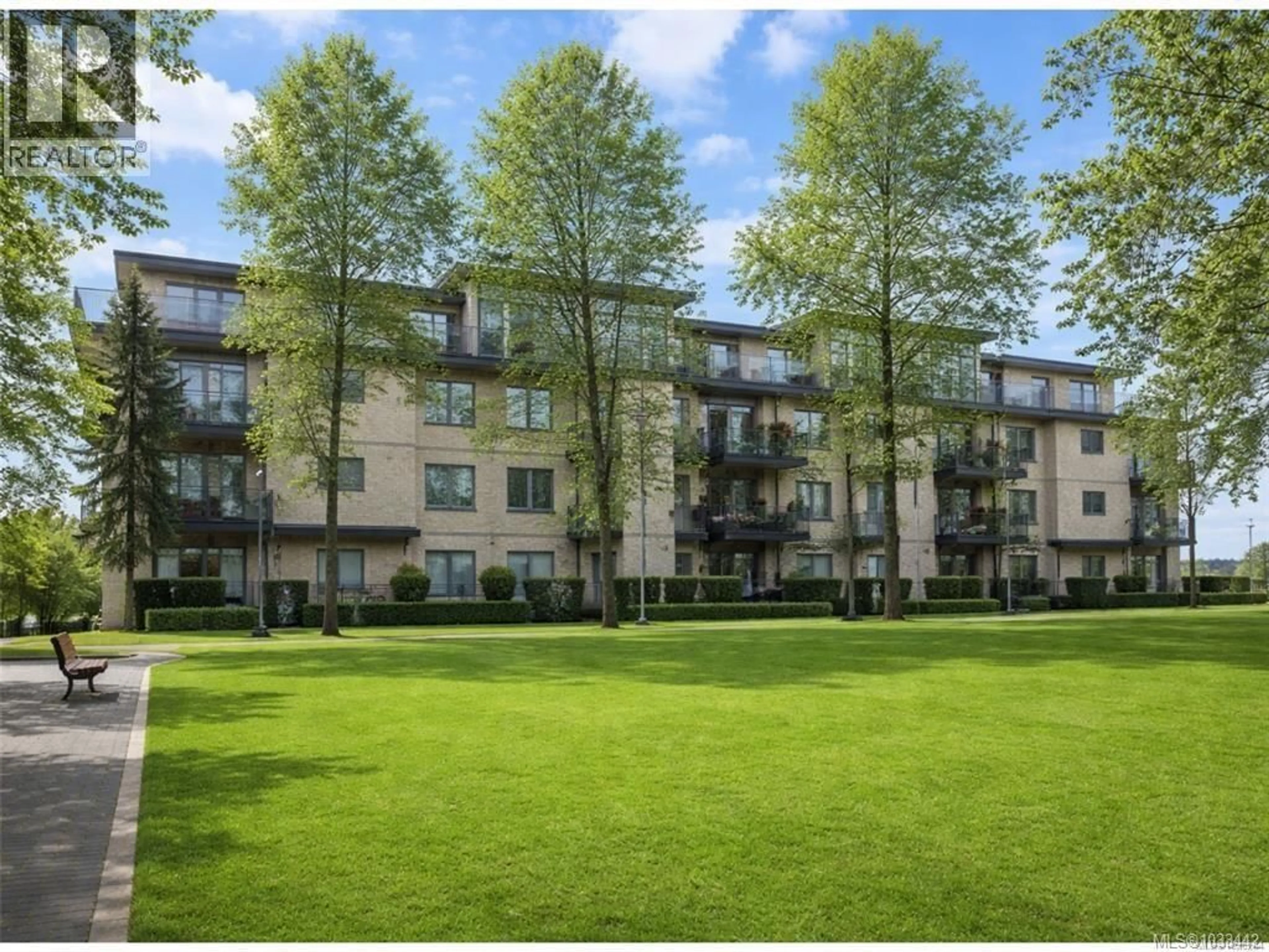 A pic from outside/outdoor area/front of a property/back of a property/a pic from drone, unknown for 306 - 330 WATERFRONT CRESCENT, Victoria British Columbia V8T5K3