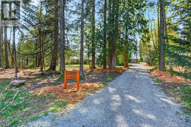 4287,4289 MARSDEN ROAD, Courtenay 2
