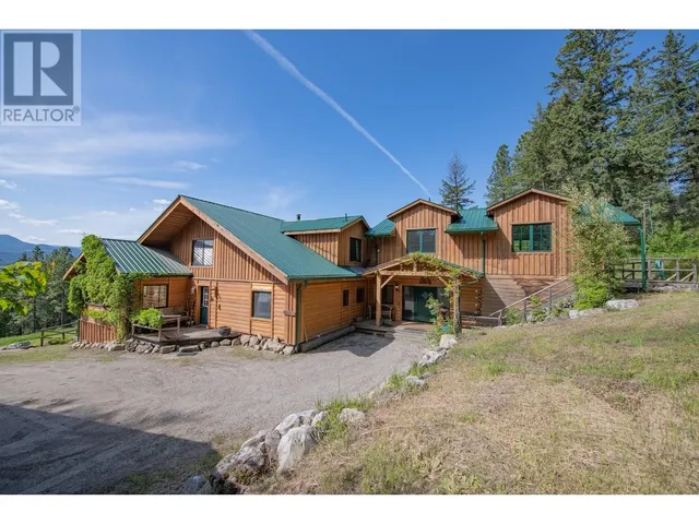 233 ALBERS ROAD, Lumby 2