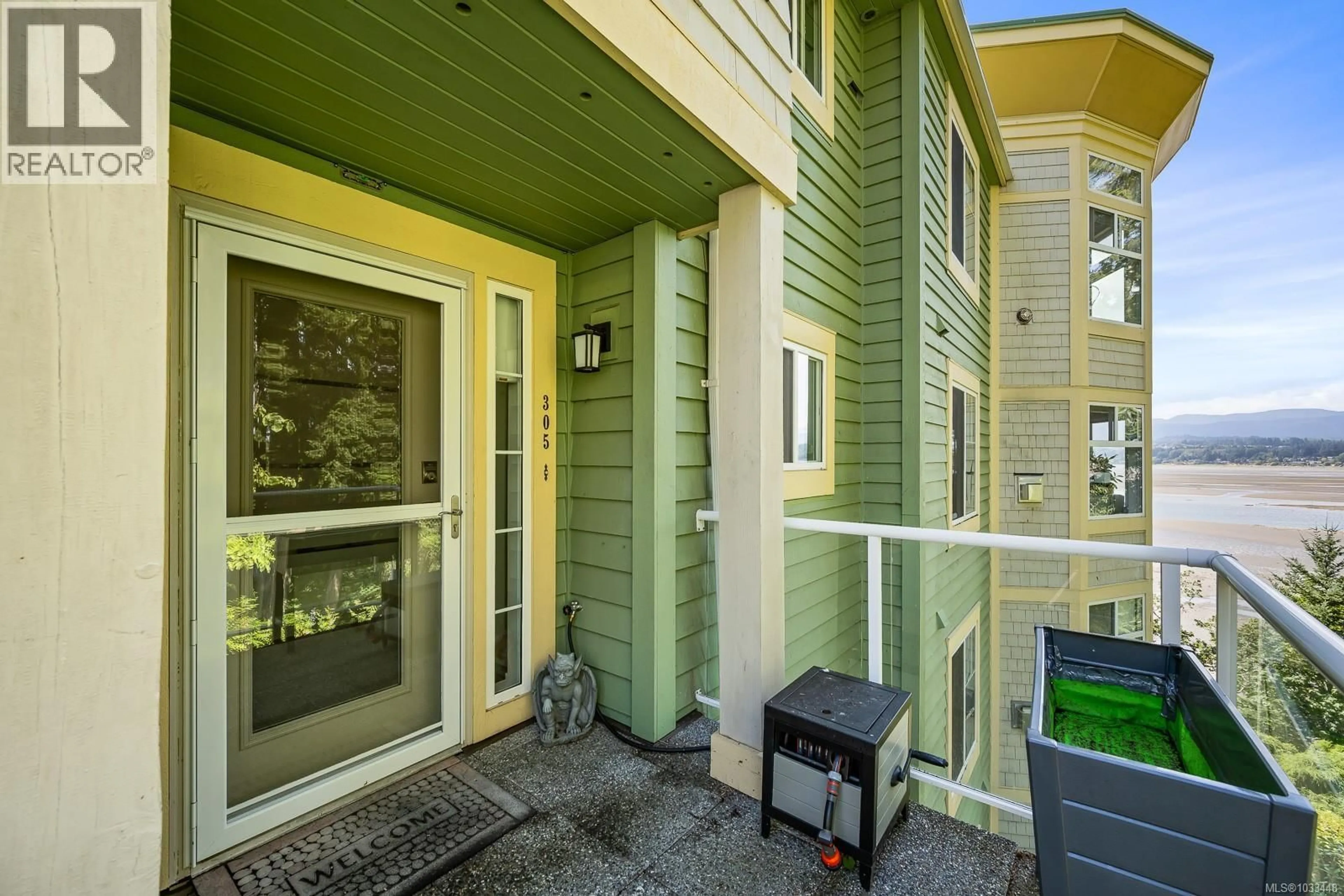 Unknown for 305 - 2275 COMOX AVENUE, Comox British Columbia V9M1X6