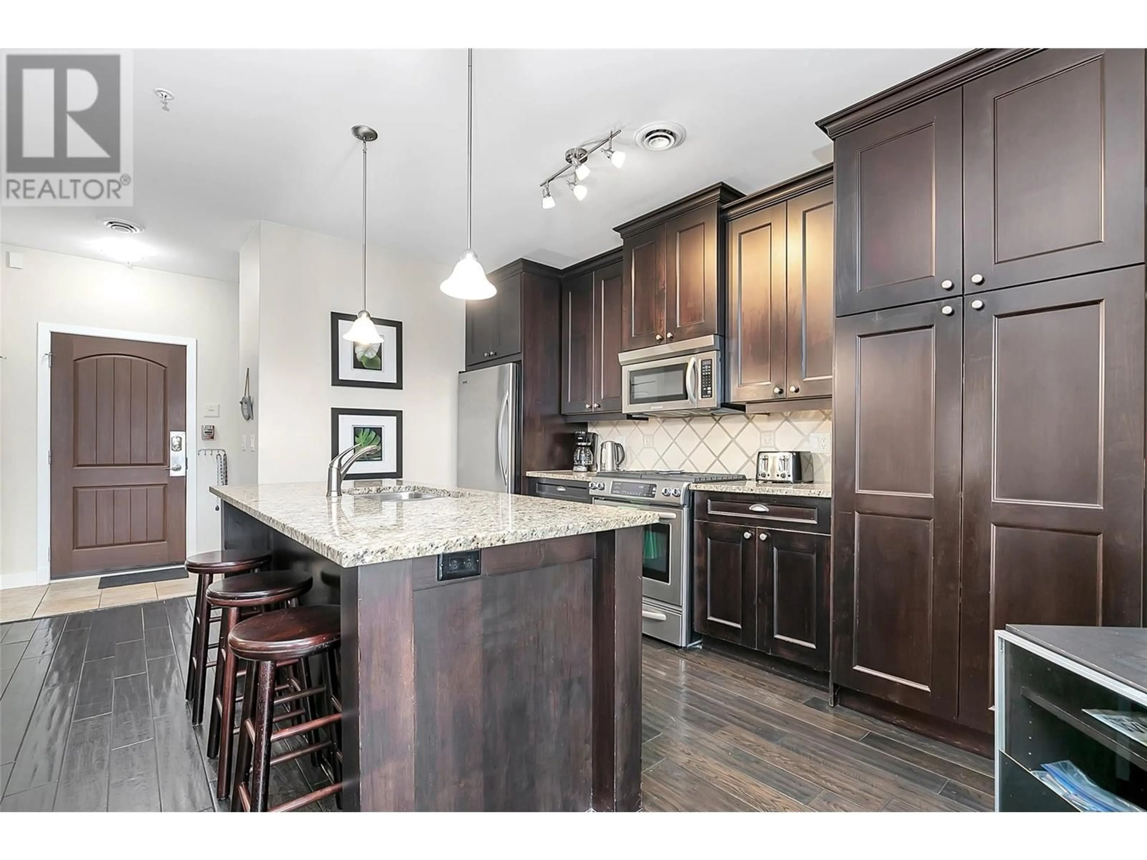 Open concept kitchen, unknown for 4036 Pritchard Drive N Unit# 3101, West Kelowna British Columbia V4T3E4