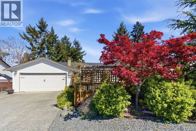 130 HERITAGE DRIVE, Nanaimo 2