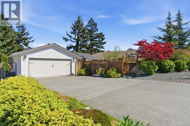 130 HERITAGE DRIVE, Nanaimo 3