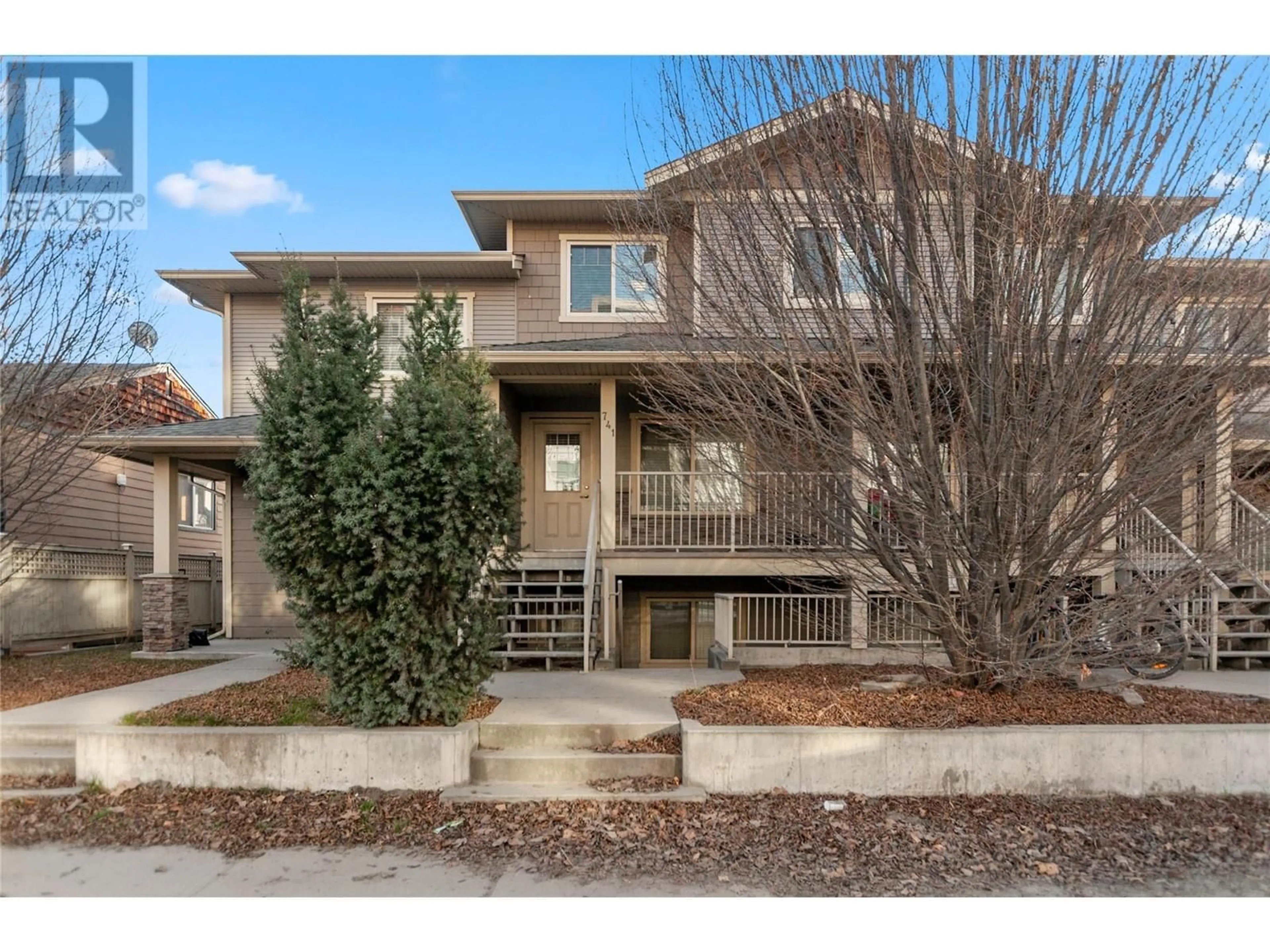 Unknown for 741 CLEMENT AVENUE, Kelowna British Columbia V1Y7C9