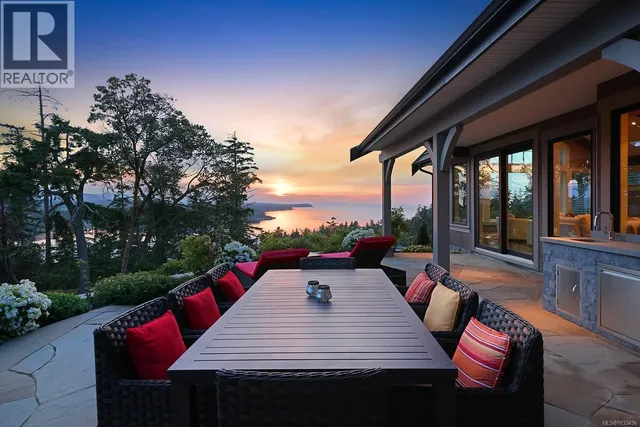 1790 CLAUDET ROAD, Nanoose Bay 5