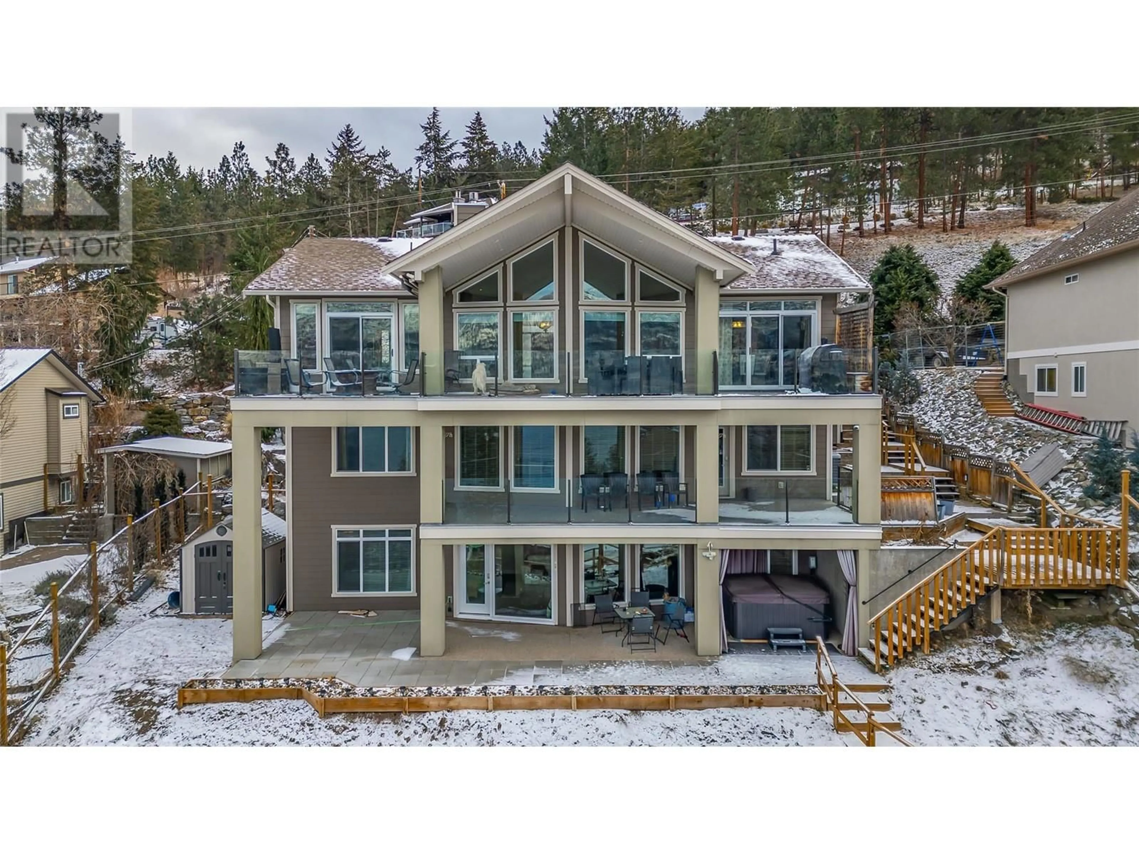 A pic from outside/outdoor area/front of a property/back of a property/a pic from drone, unknown for 2688 ARTHUR ROAD, Kelowna British Columbia V1V2B7