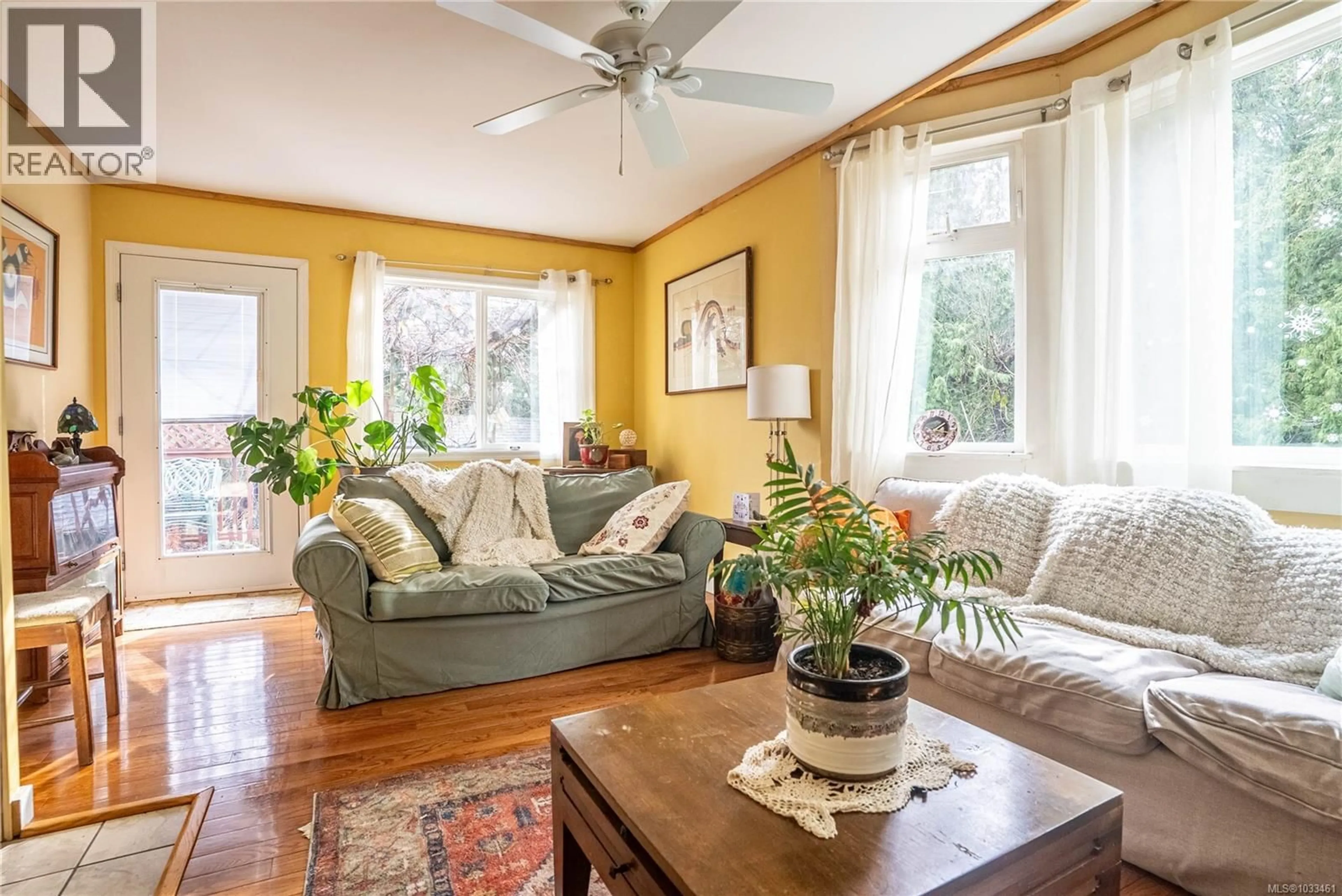 Living room with furniture, unknown for 1780 ELFORD ROAD, Shawnigan Lake British Columbia V0R2W0