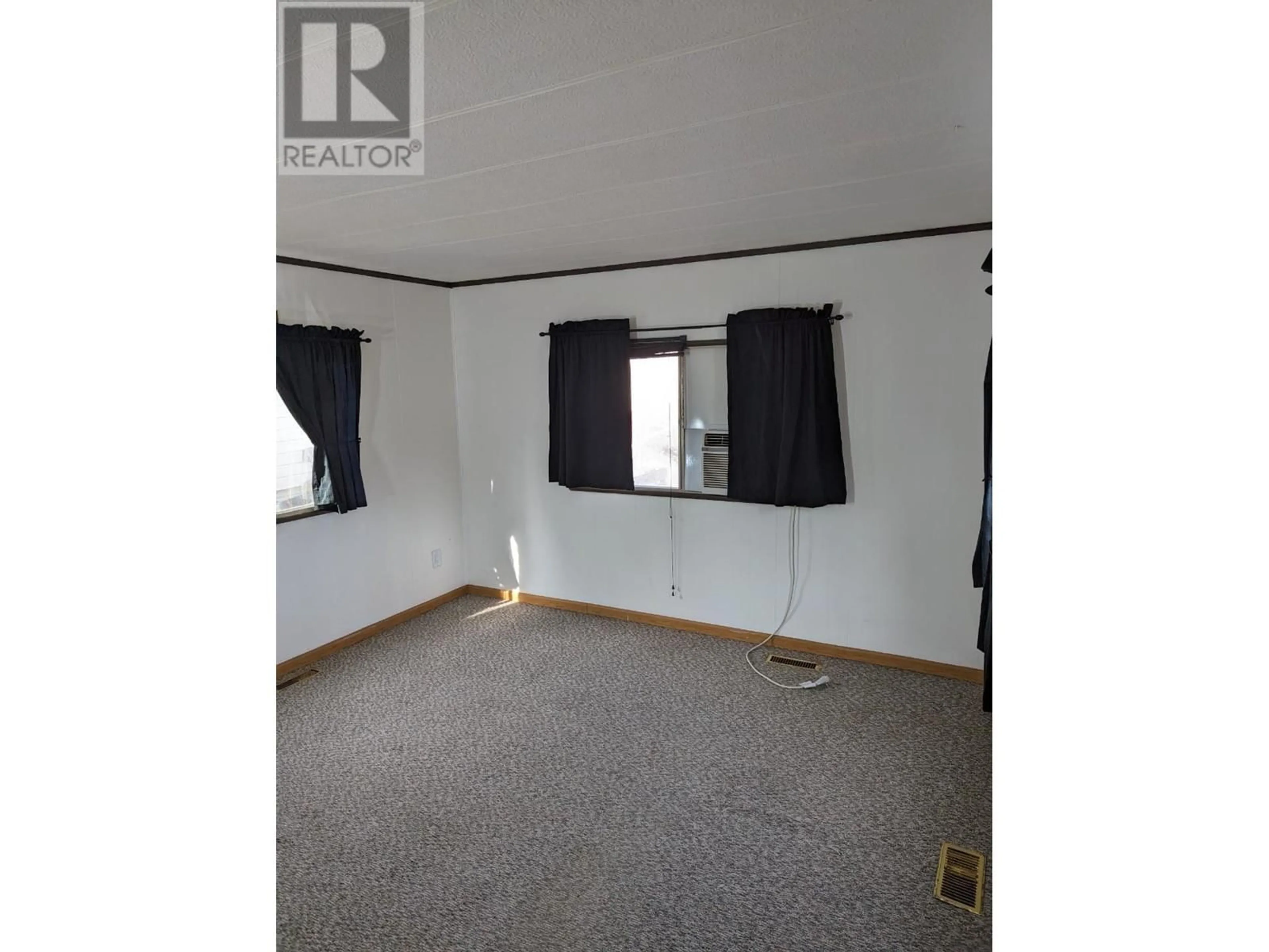 A pic of a room for 7 - 4395 TRANS CANADA HIGHWAY E HIGHWAY EAST, Kamloops British Columbia V2C4S4