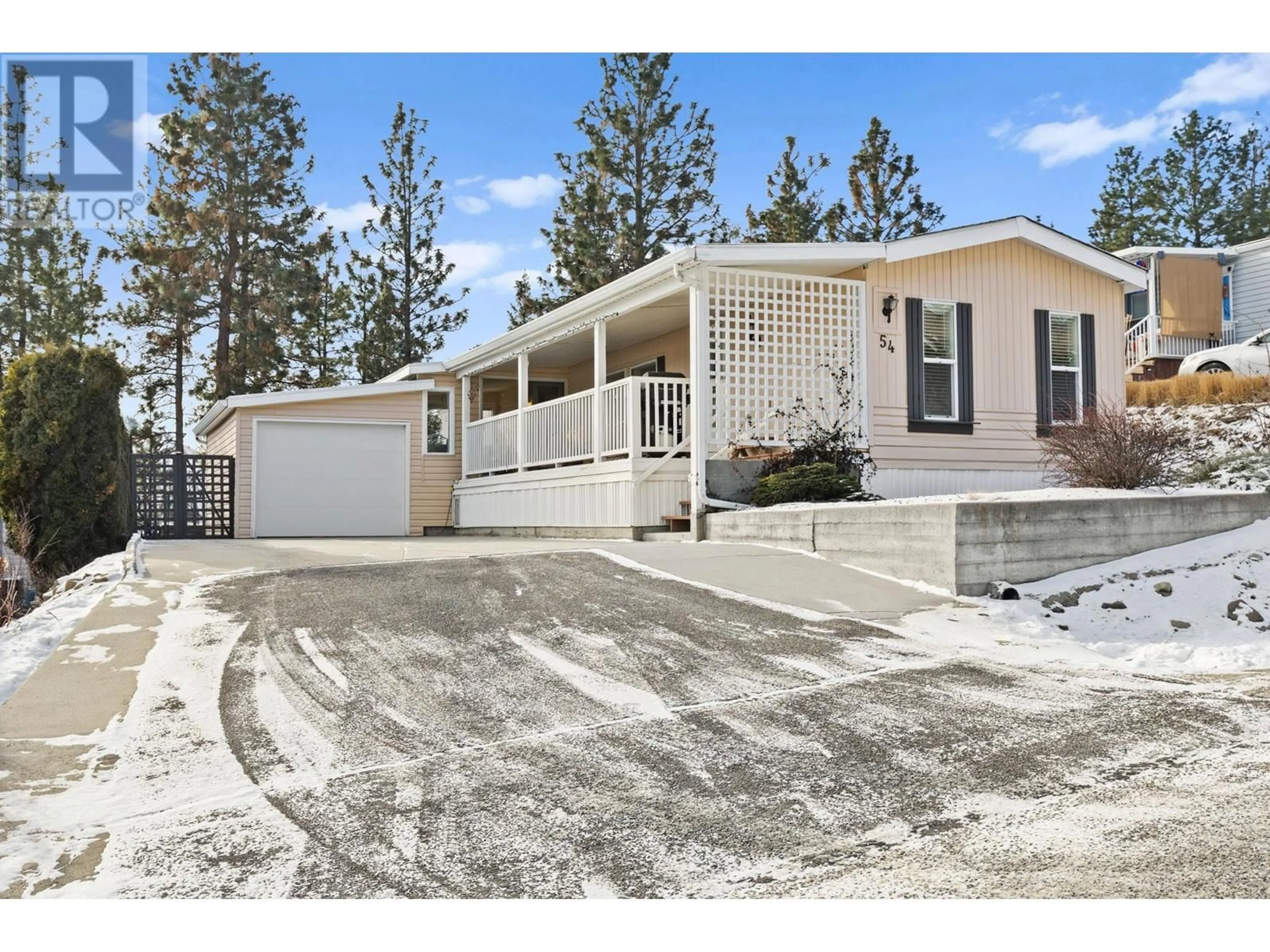 Home with vinyl exterior material, street for 1750 Lenz Road Unit# 54, West Kelowna British Columbia V1Z3N1