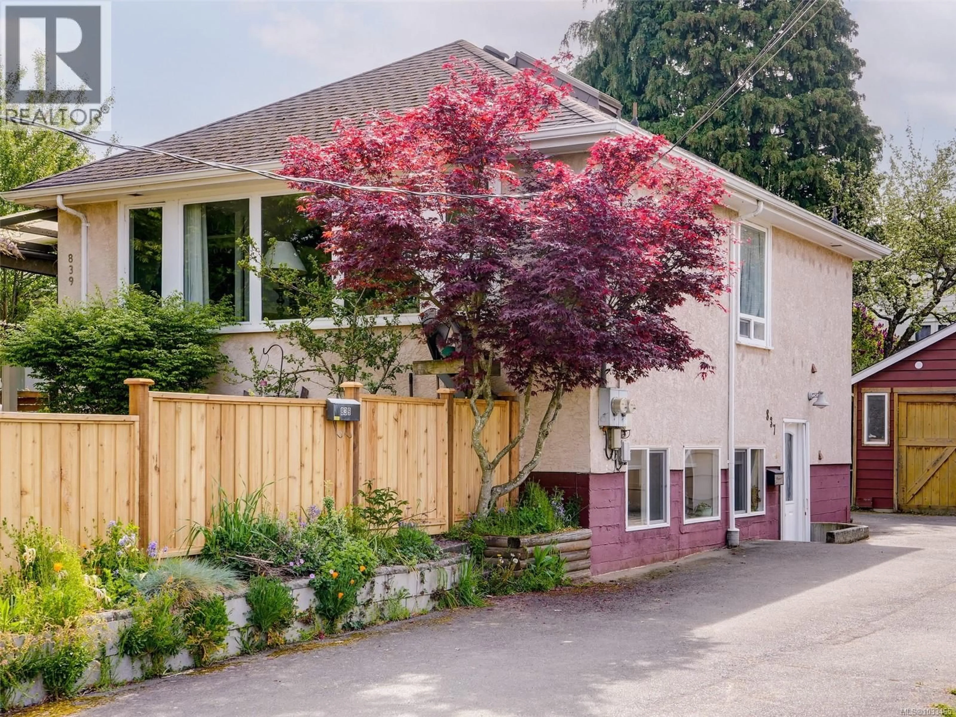 Home with vinyl exterior material, street for 837 VILLANCE STREET, Victoria British Columbia V8X2P5