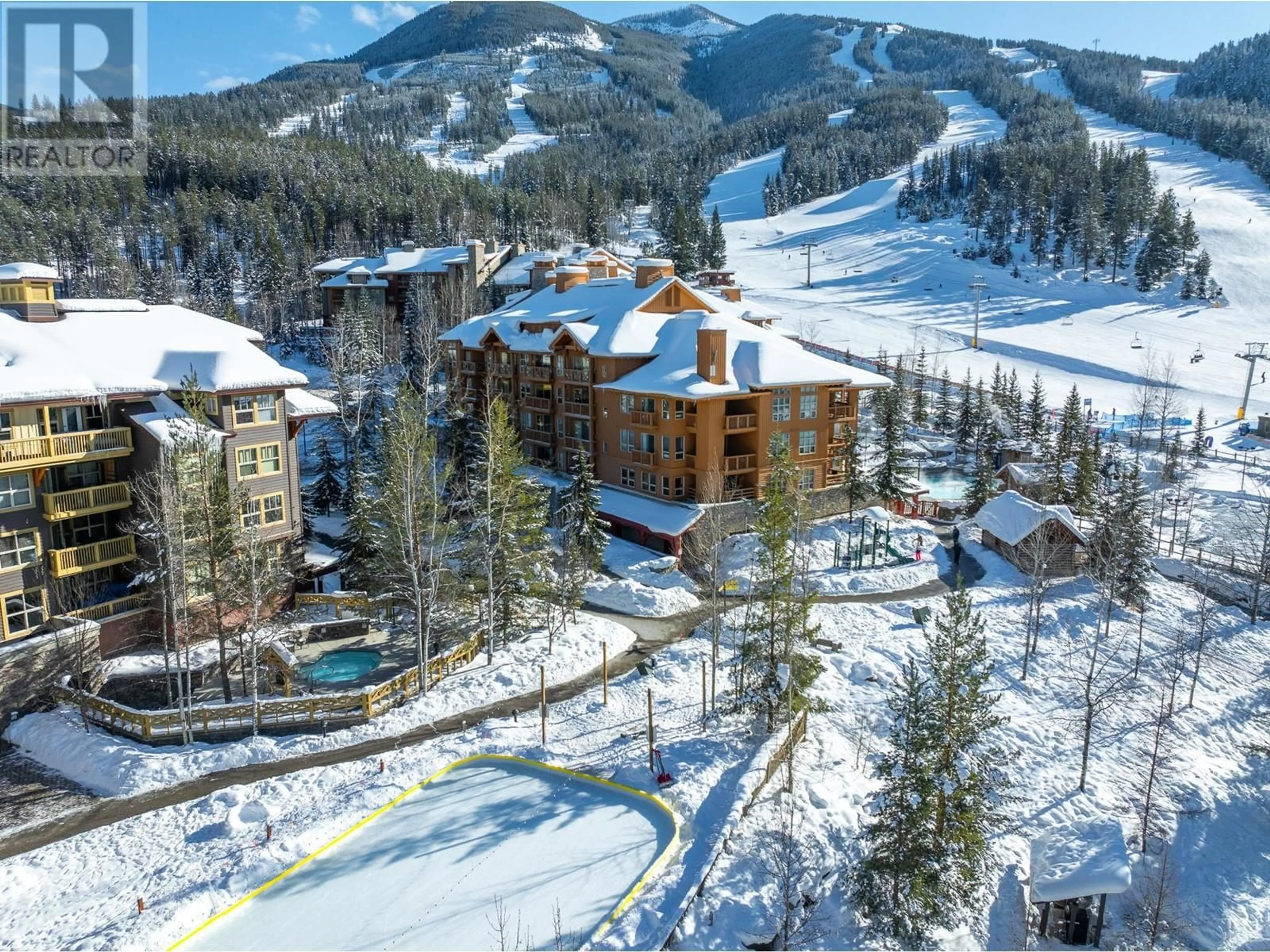 A pic from outside/outdoor area/front of a property/back of a property/a pic from drone, mountain view for 2070 SUMMIT DRIVE, Panorama British Columbia V0A1T0