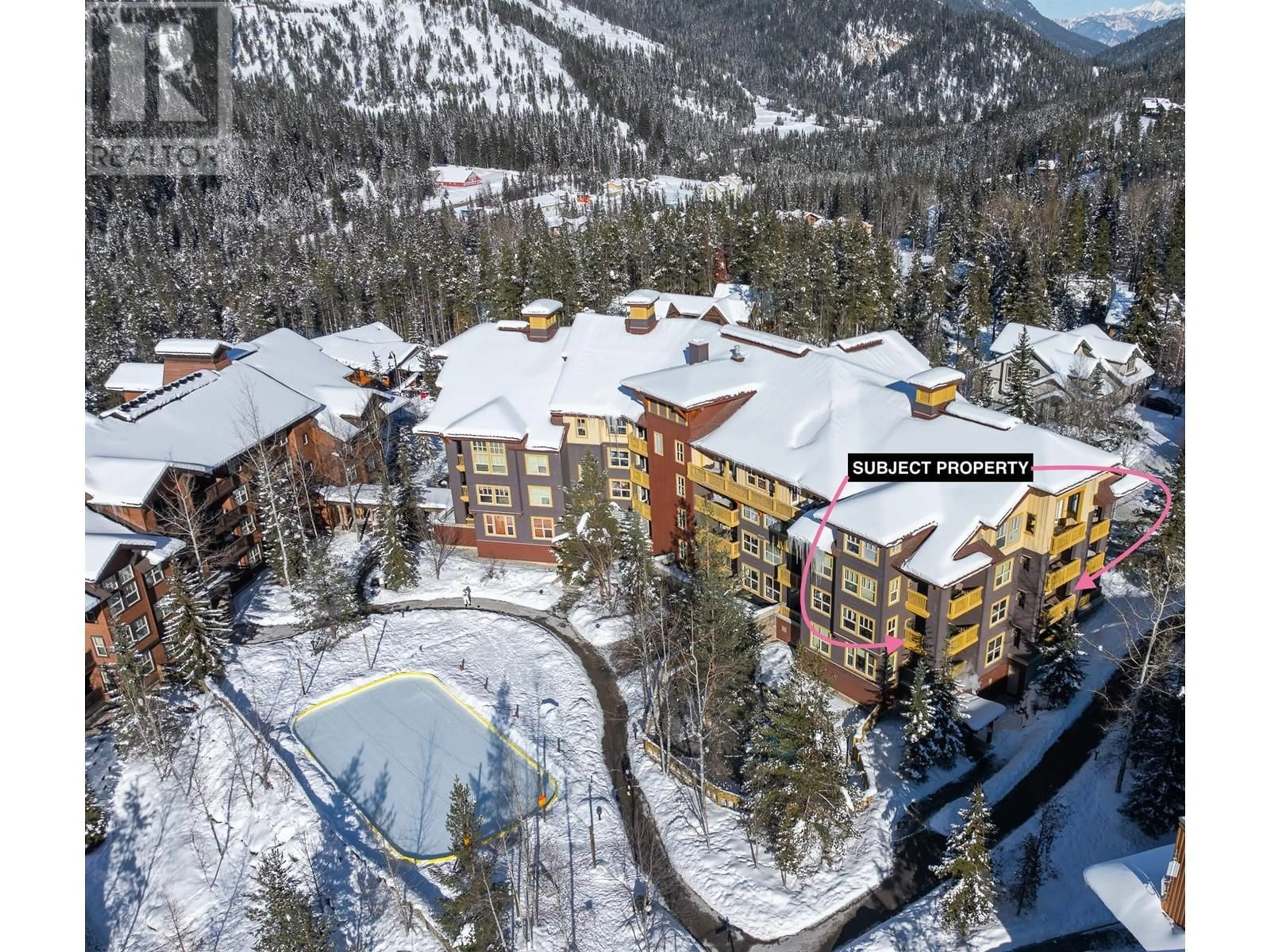 A pic from outside/outdoor area/front of a property/back of a property/a pic from drone, mountain view for 2070 SUMMIT DRIVE, Panorama British Columbia V0A1T0