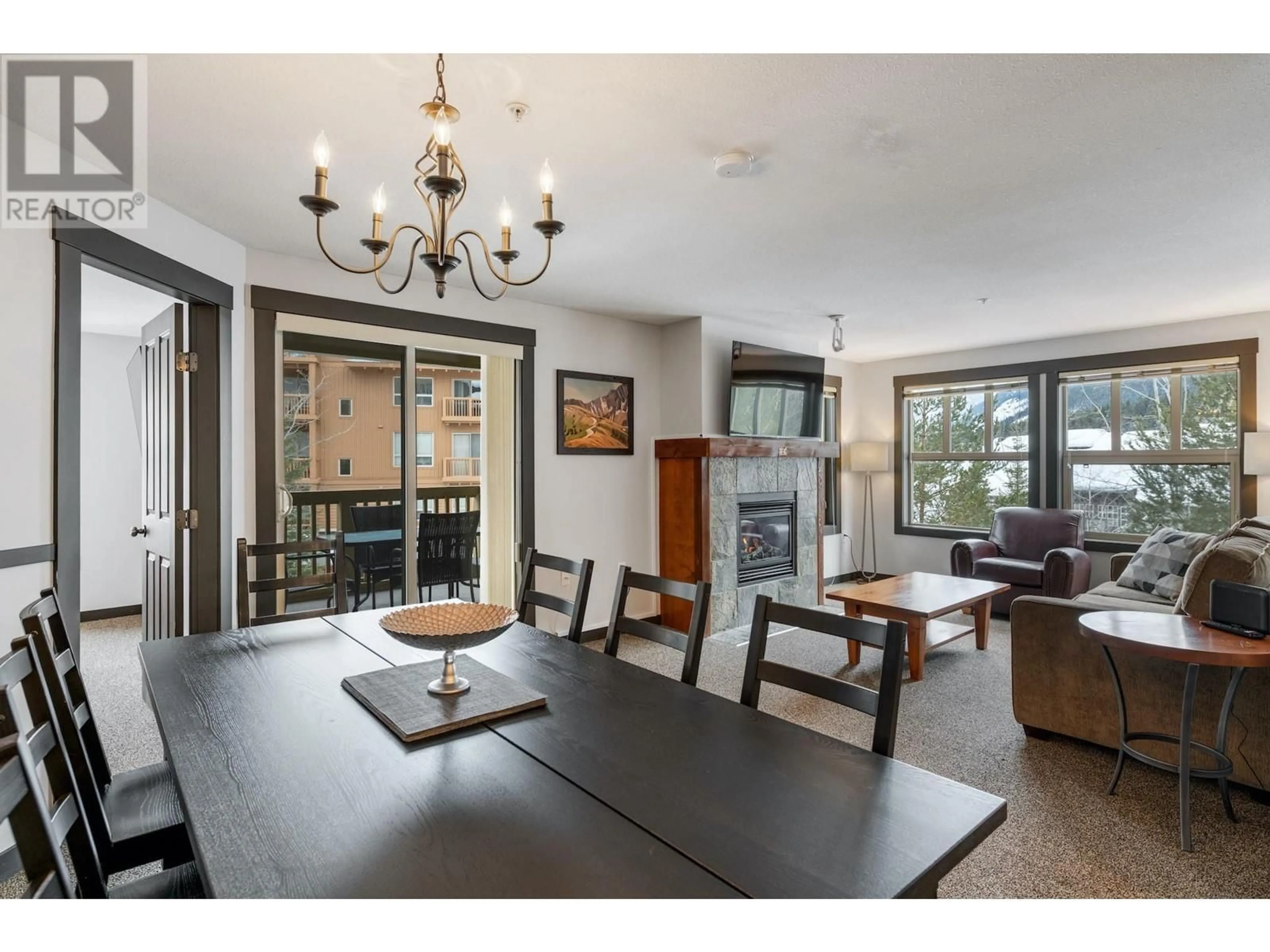 Dining room, wood/laminate floor for 2070 SUMMIT Drive Unit# 301A & 301B, Panorama British Columbia V0A1T0