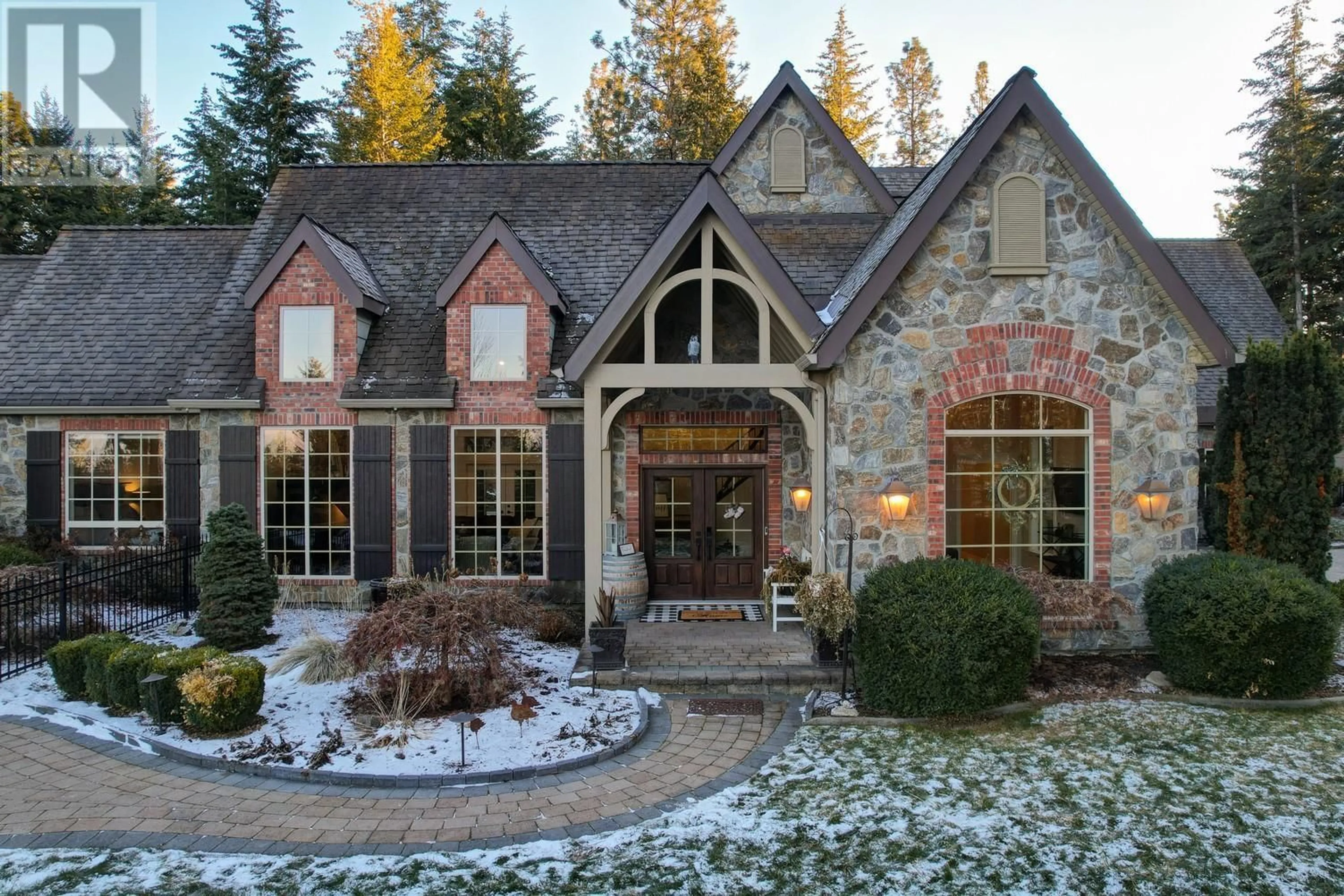 Home with brick exterior material, mountain view for 2957 HARVARD ROAD, Kelowna British Columbia V1W4C2